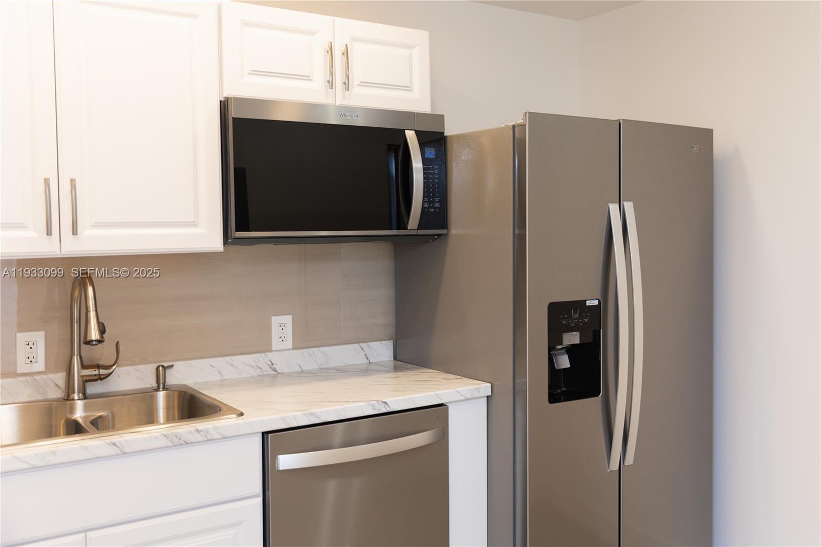 Undisclosed Address Aventura, FL 33180