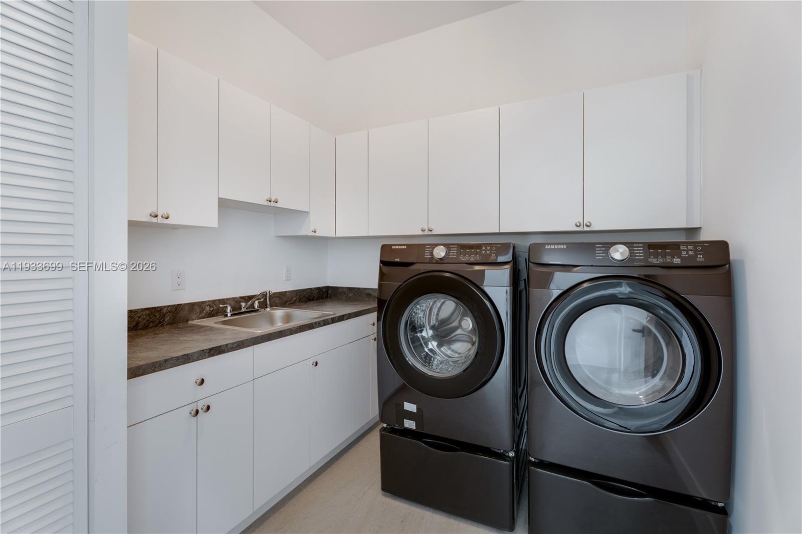 10398 SW 64th St Miami, FL 33173