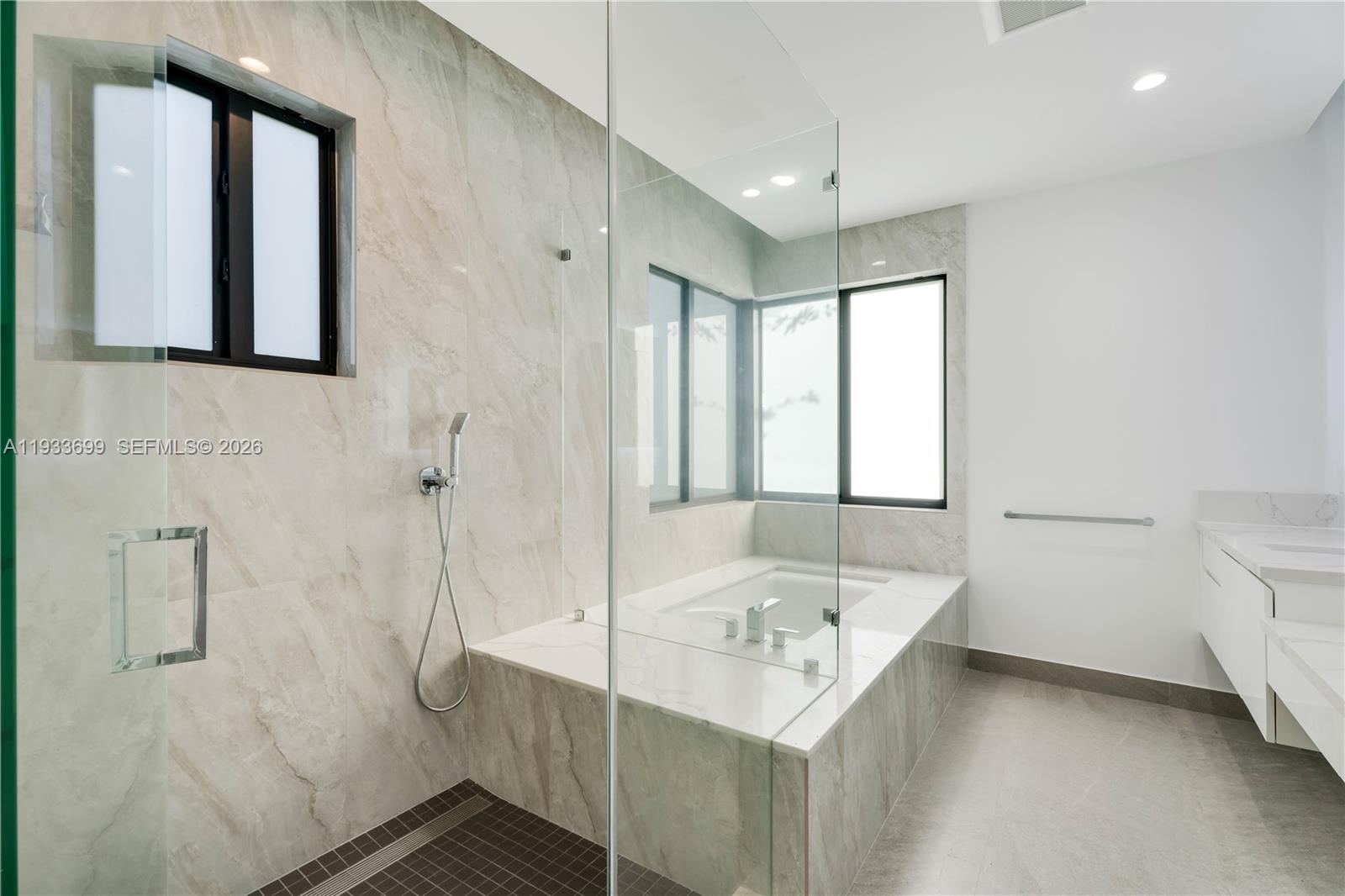 10398 SW 64th St Miami, FL 33173