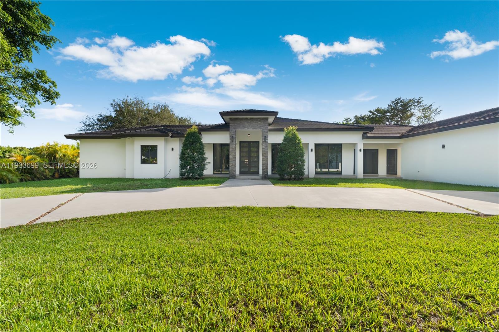 10398 SW 64th St Miami, FL 33173