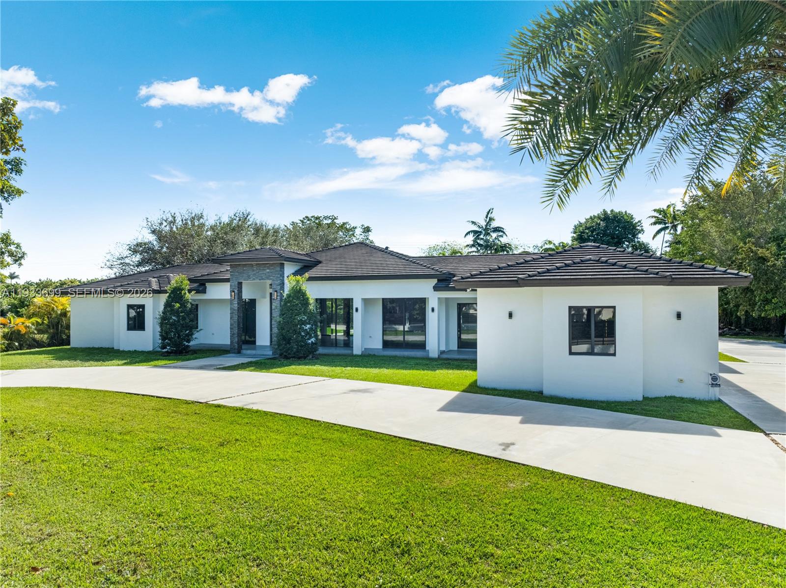 10398 SW 64th St Miami, FL 33173