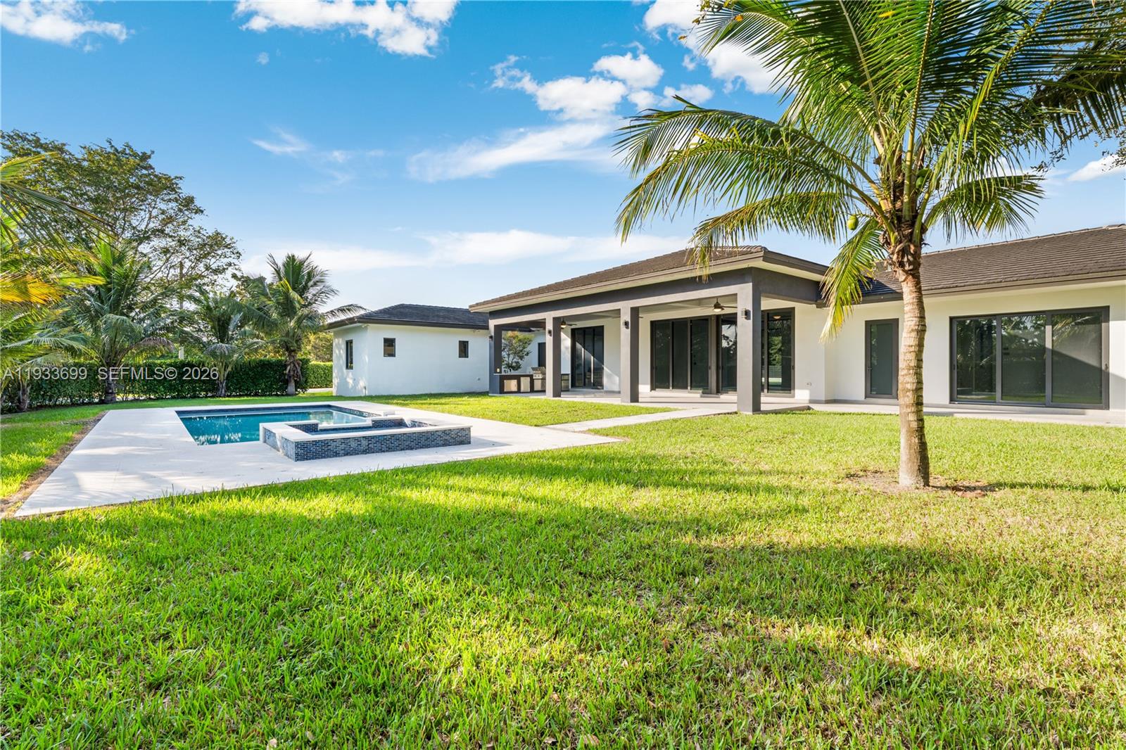 10398 SW 64th St Miami, FL 33173