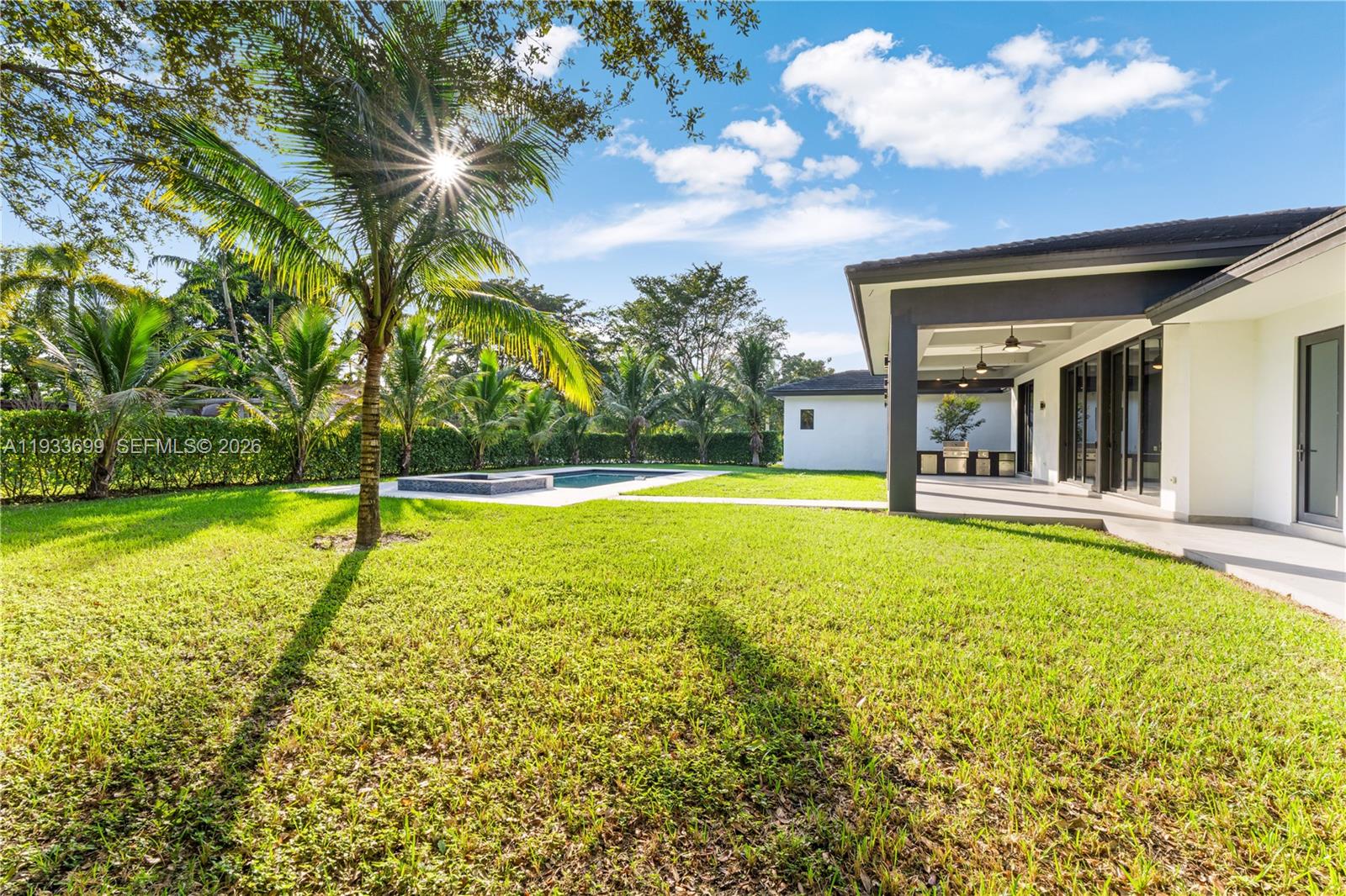 10398 SW 64th St Miami, FL 33173