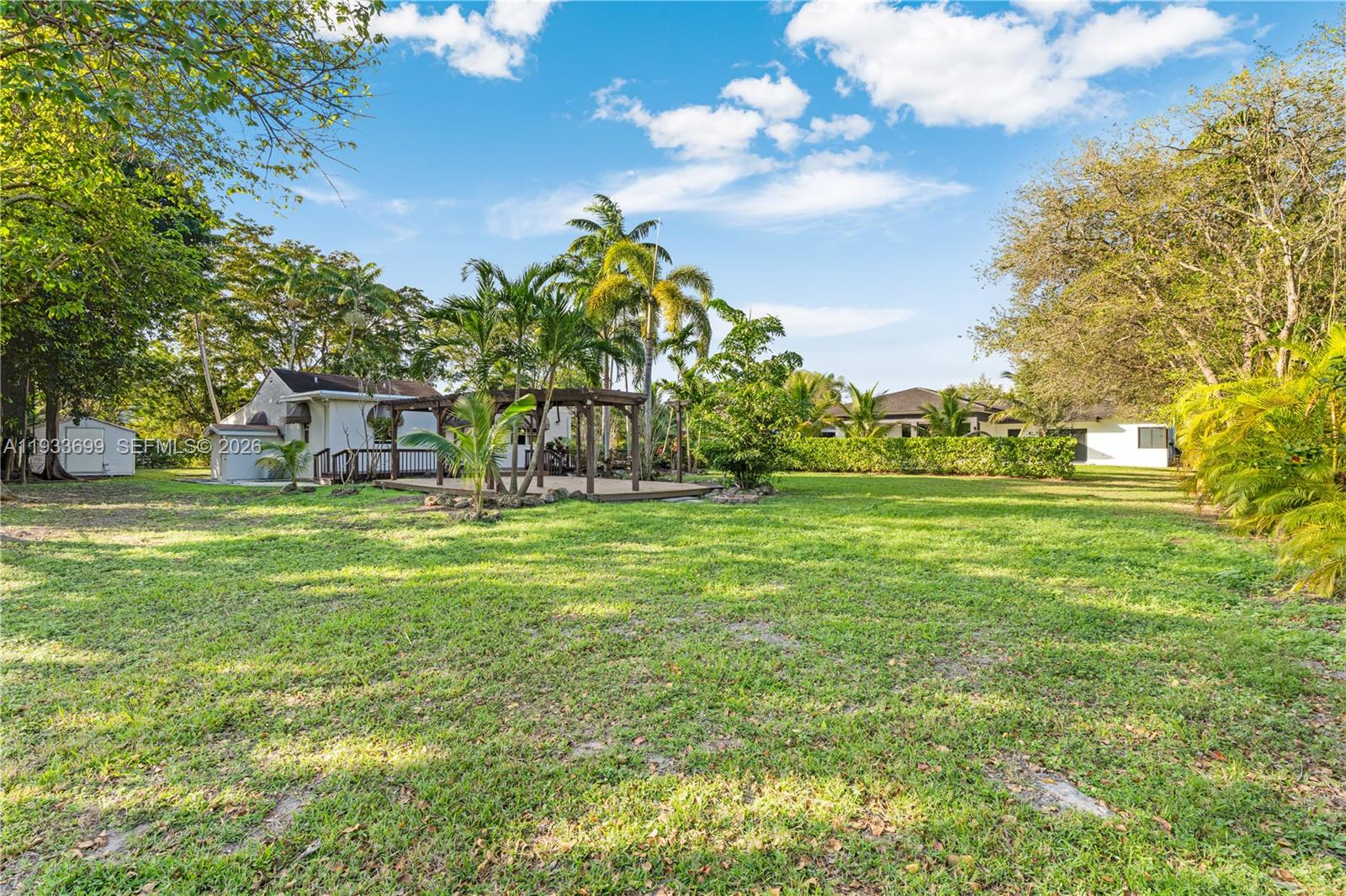 10398 SW 64th St Miami, FL 33173