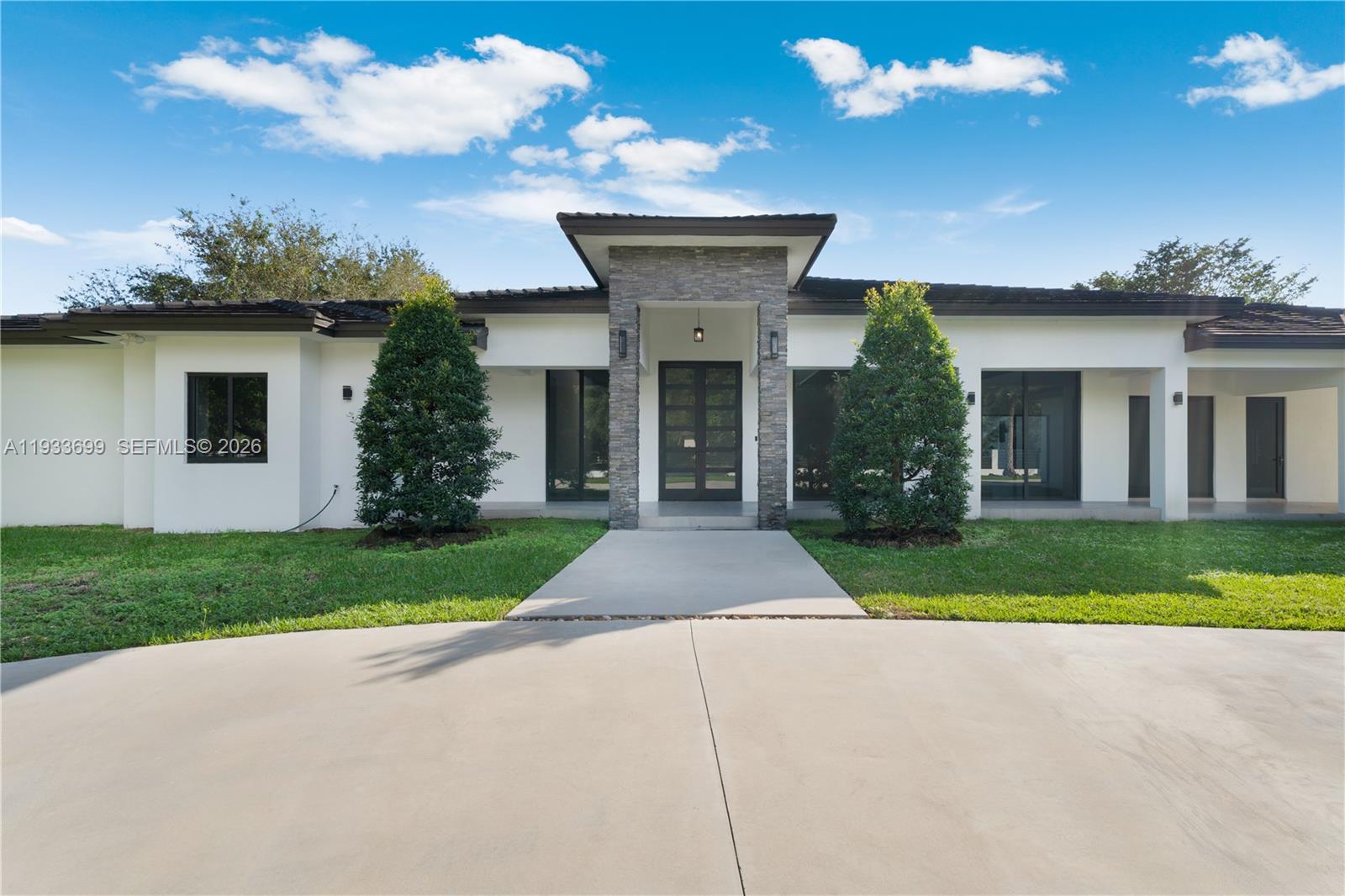 10398 SW 64th St Miami, FL 33173