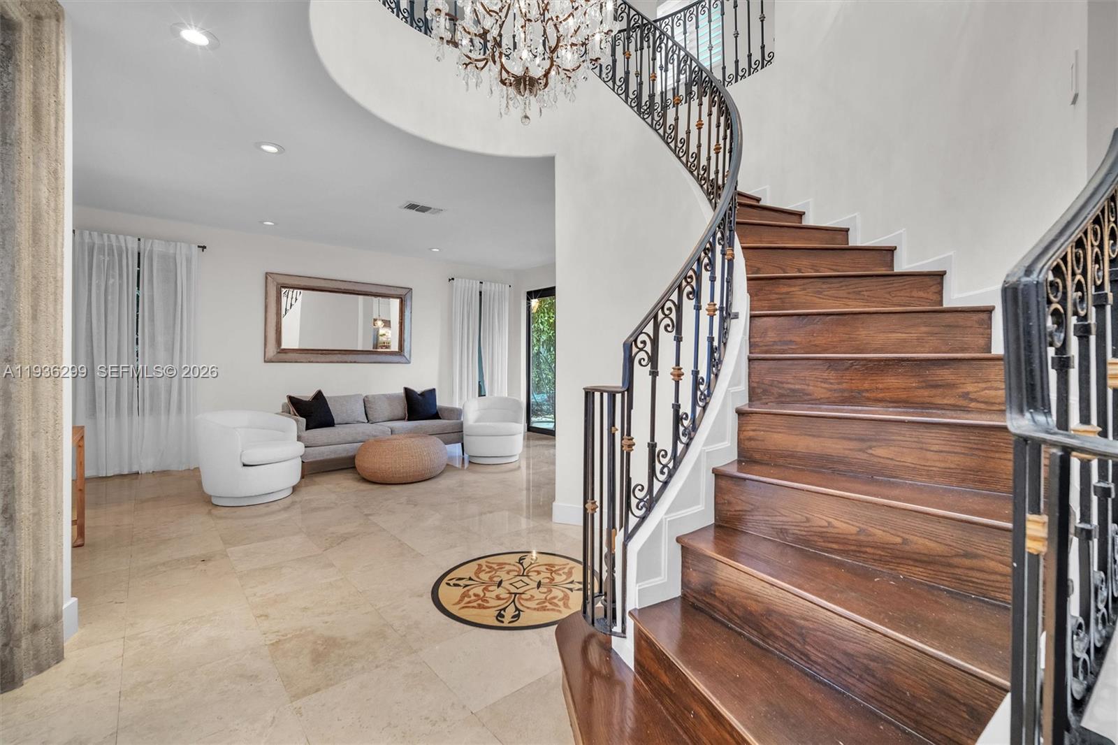 627 Alcazar Ave Coral Gables, FL 33134