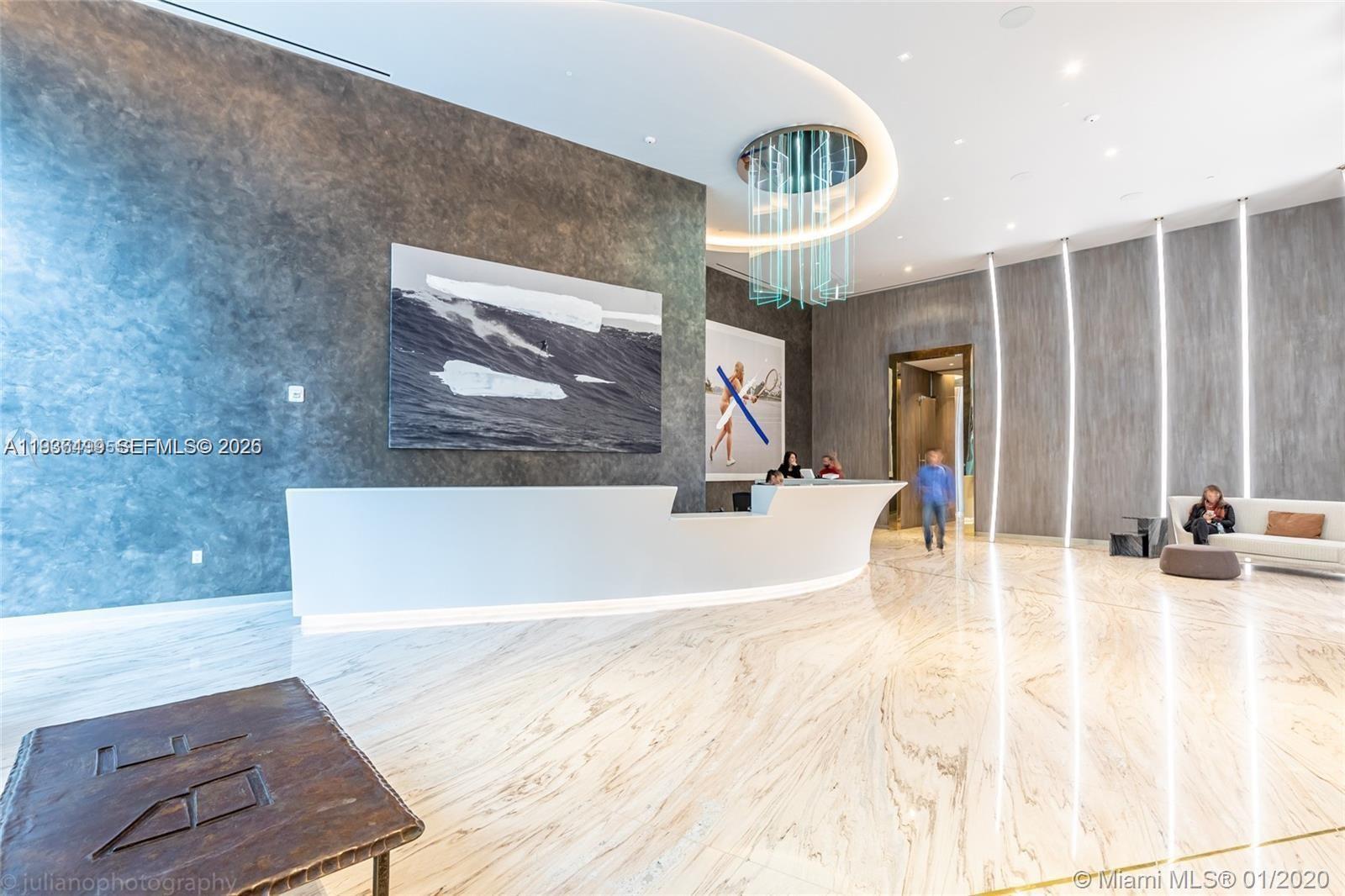 image Brickell Flatiron16