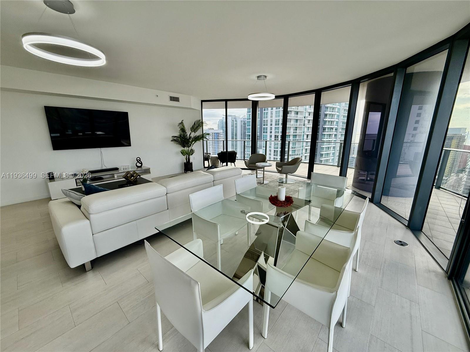 image Brickell Flatiron2