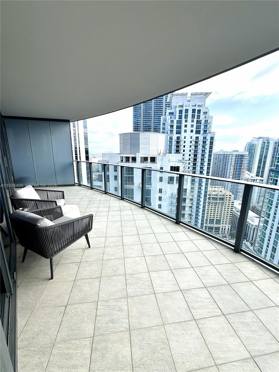 image Brickell Flatiron3
