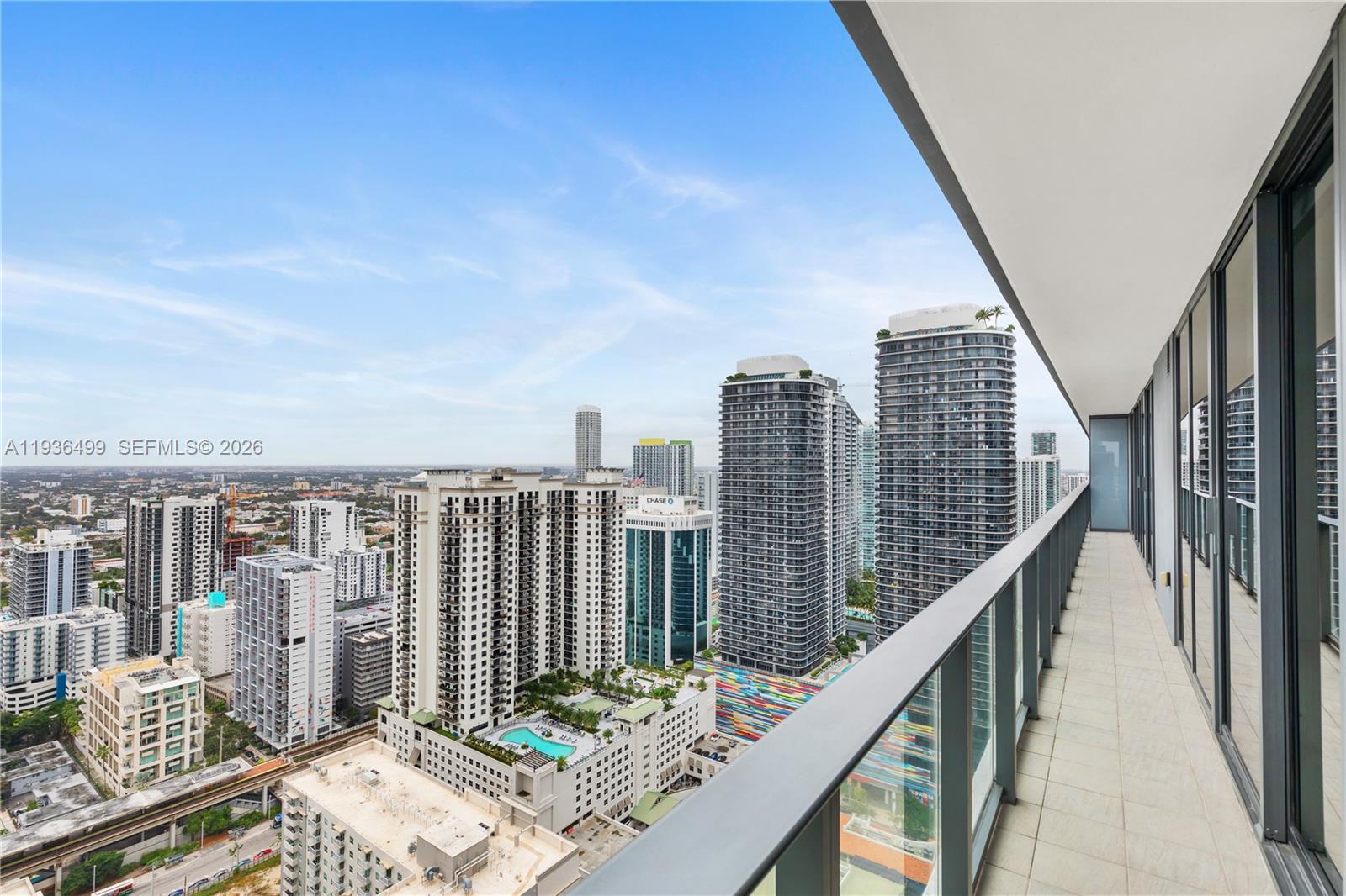 image Brickell Flatiron58