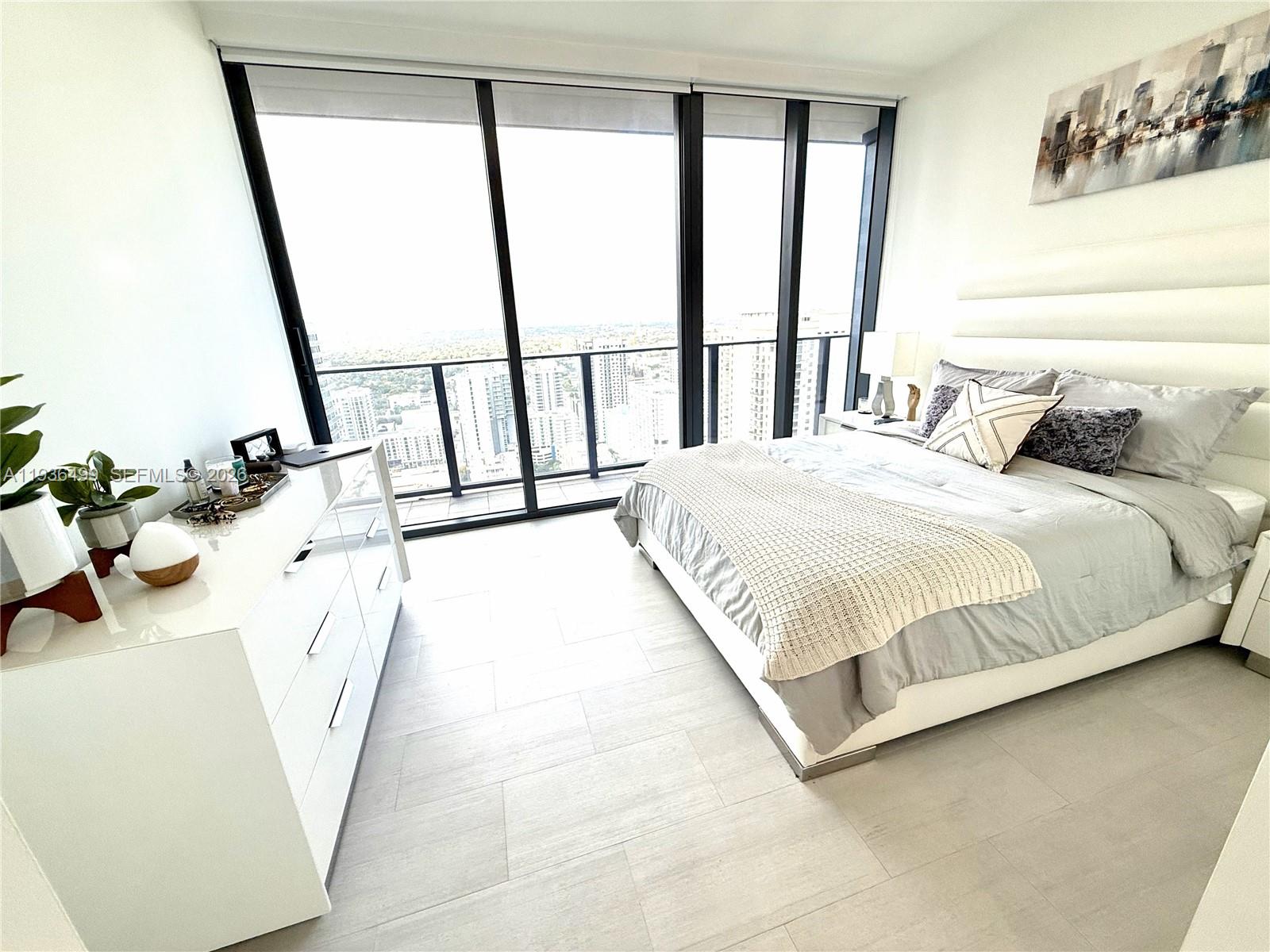 image Brickell Flatiron8