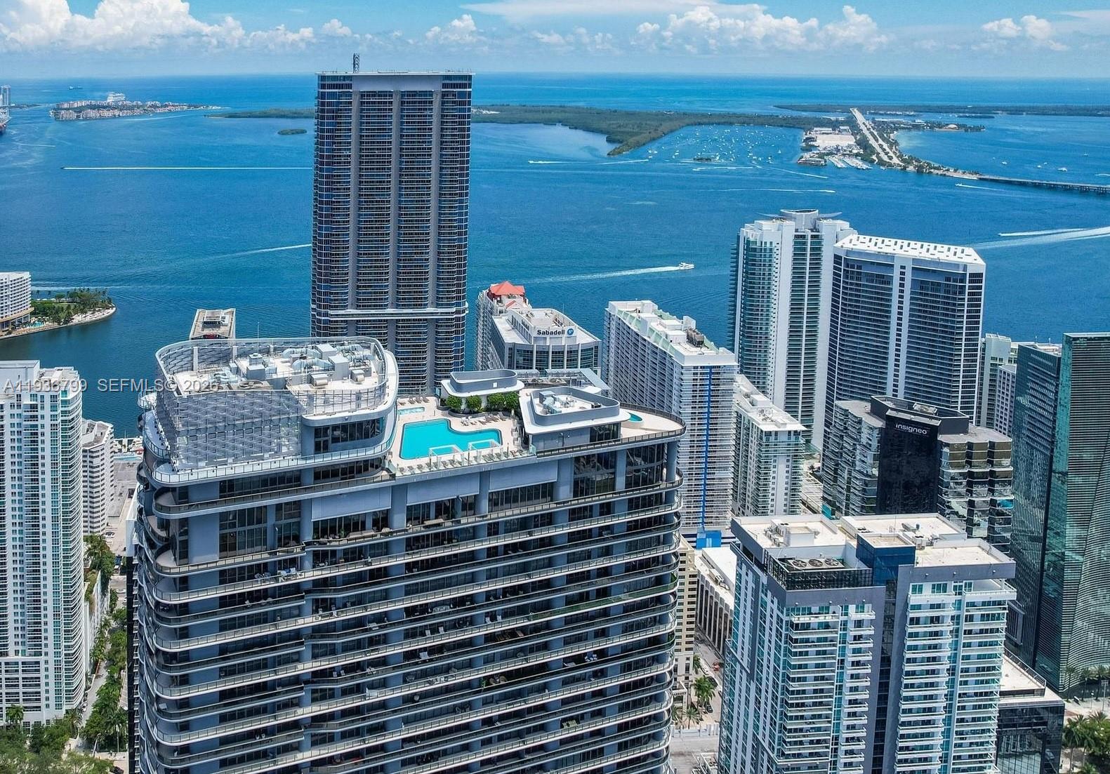 image Brickell Flatiron0