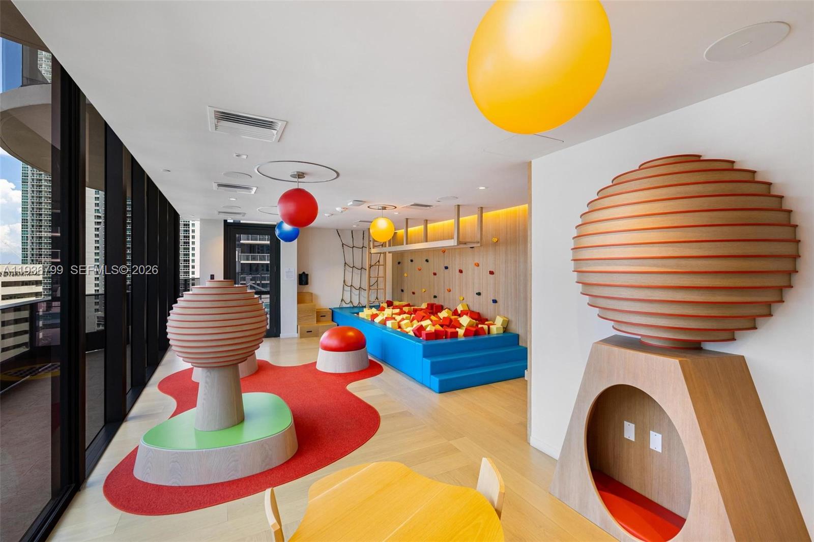 image Brickell Flatiron20