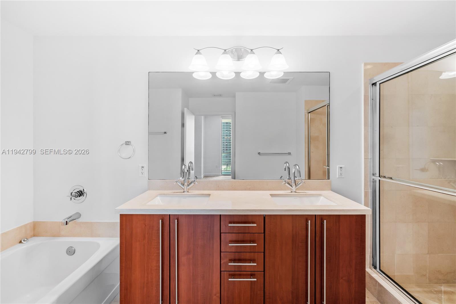 image Axis On Brickell19