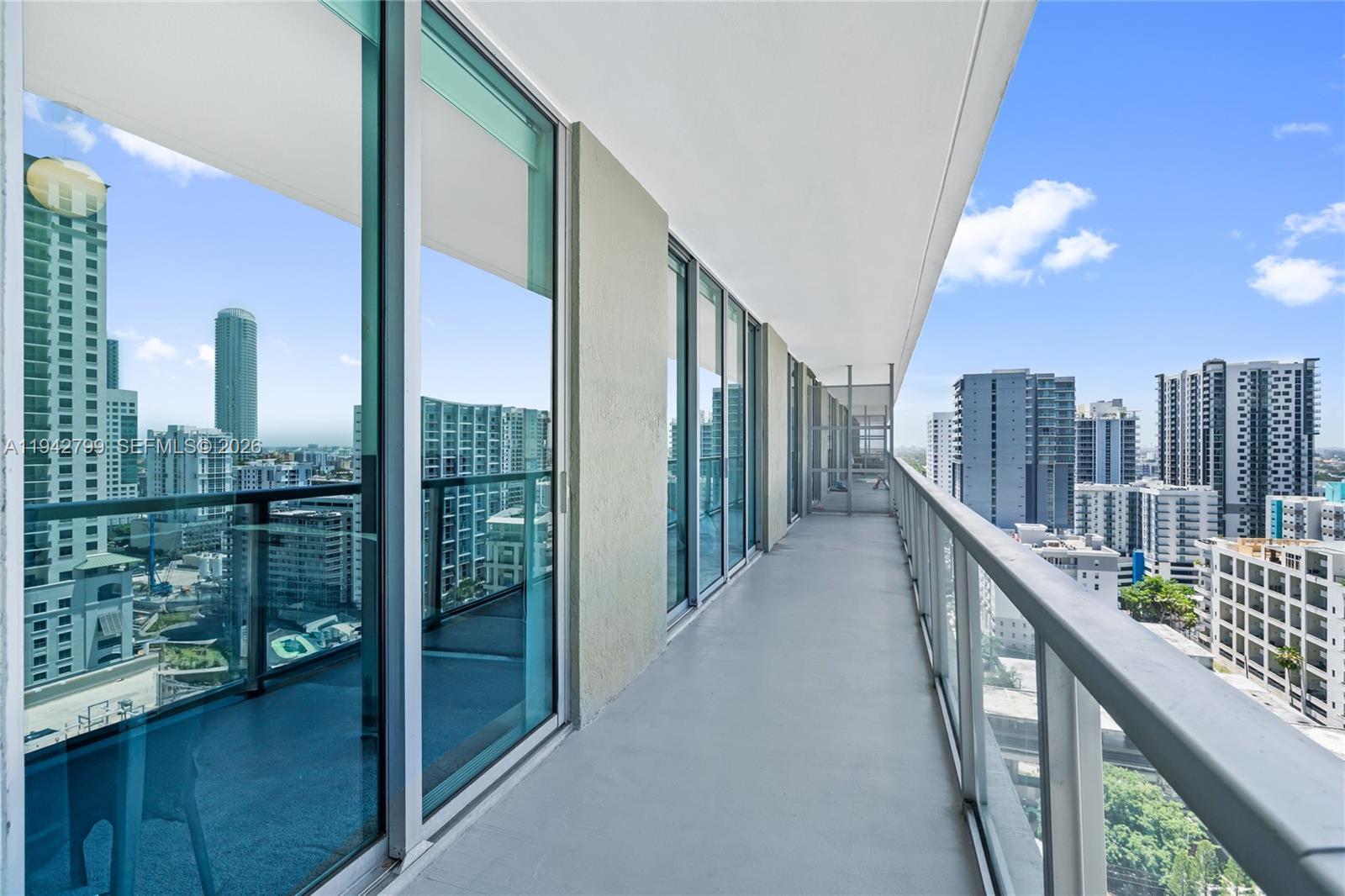 image Axis On Brickell30