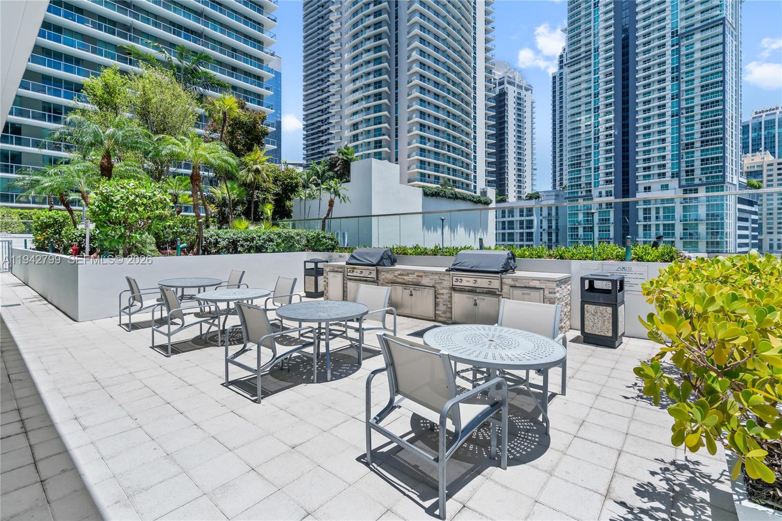 image Axis On Brickell36