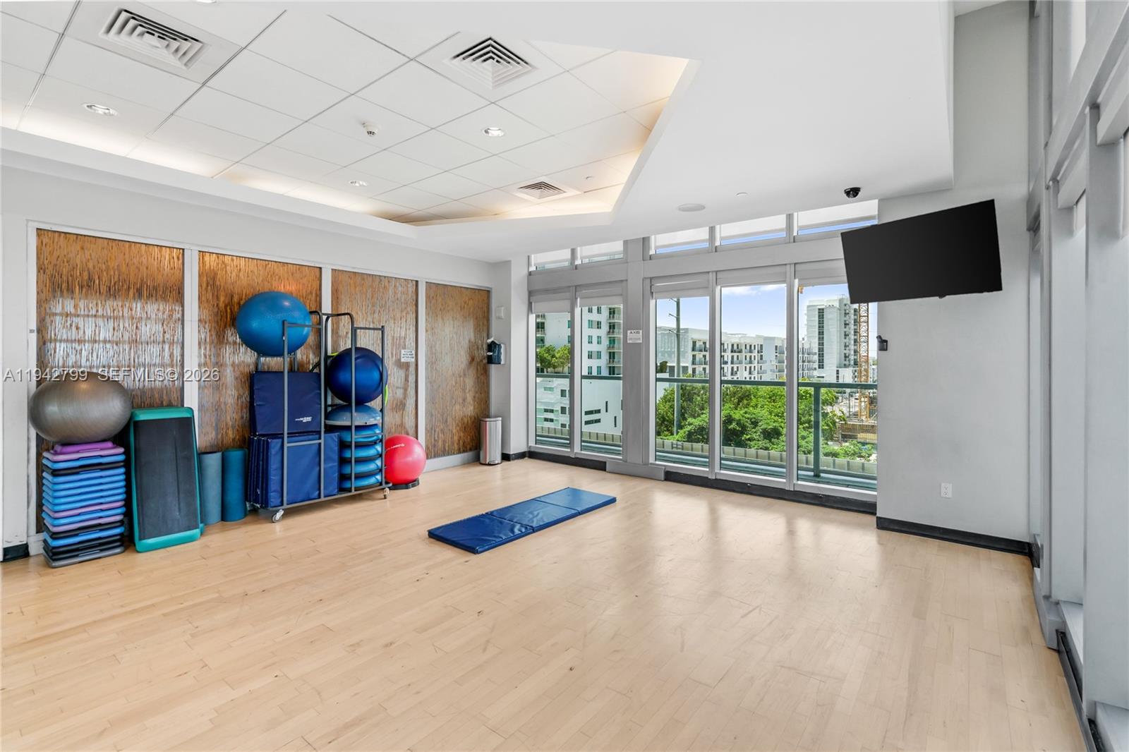 image Axis On Brickell49