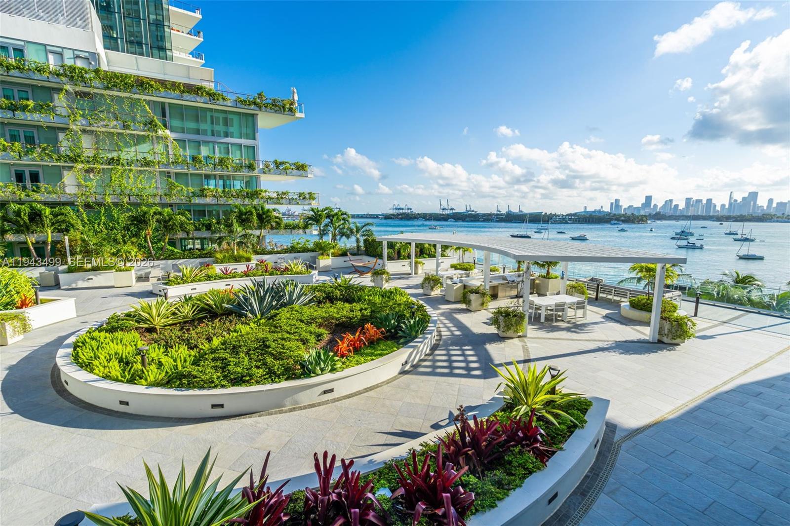 image The Waverly at South Beach22