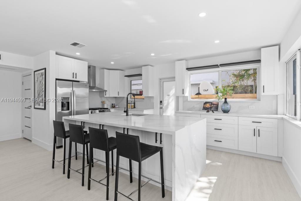 7286 Gary Ave Miami Beach, FL 33141