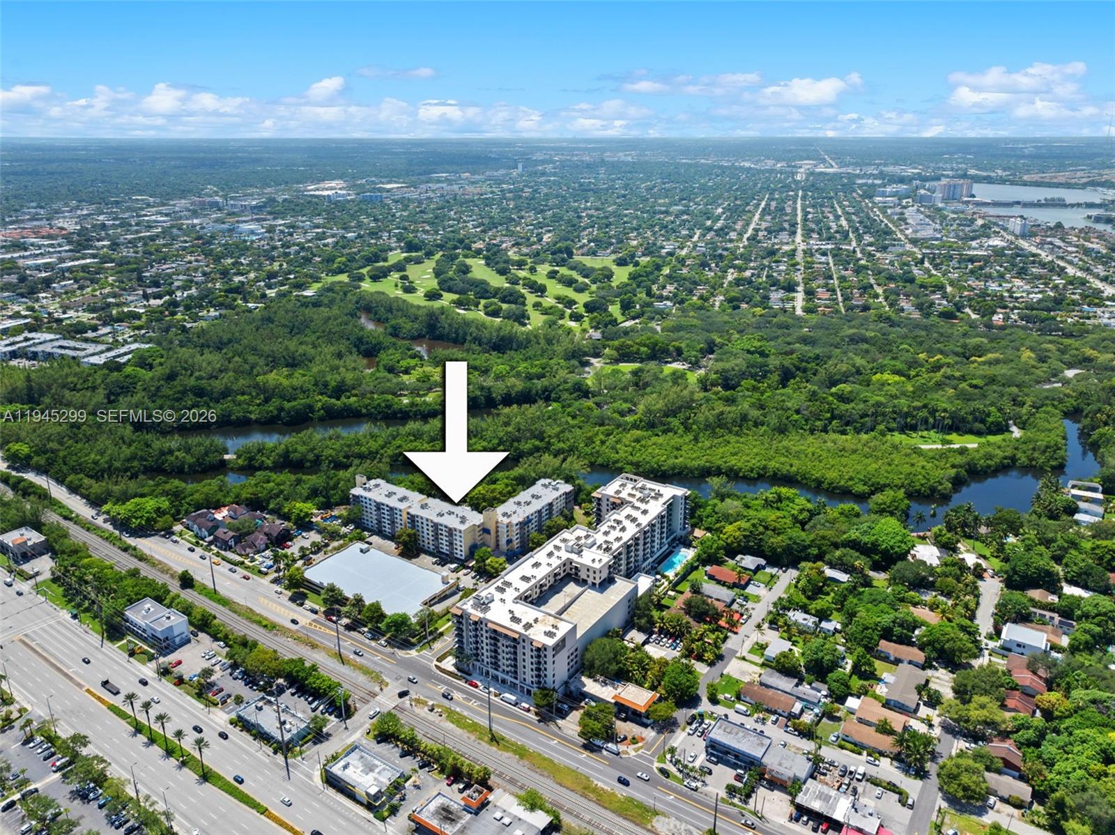 17890 W Dixie #603 North Miami Beach, FL 33160