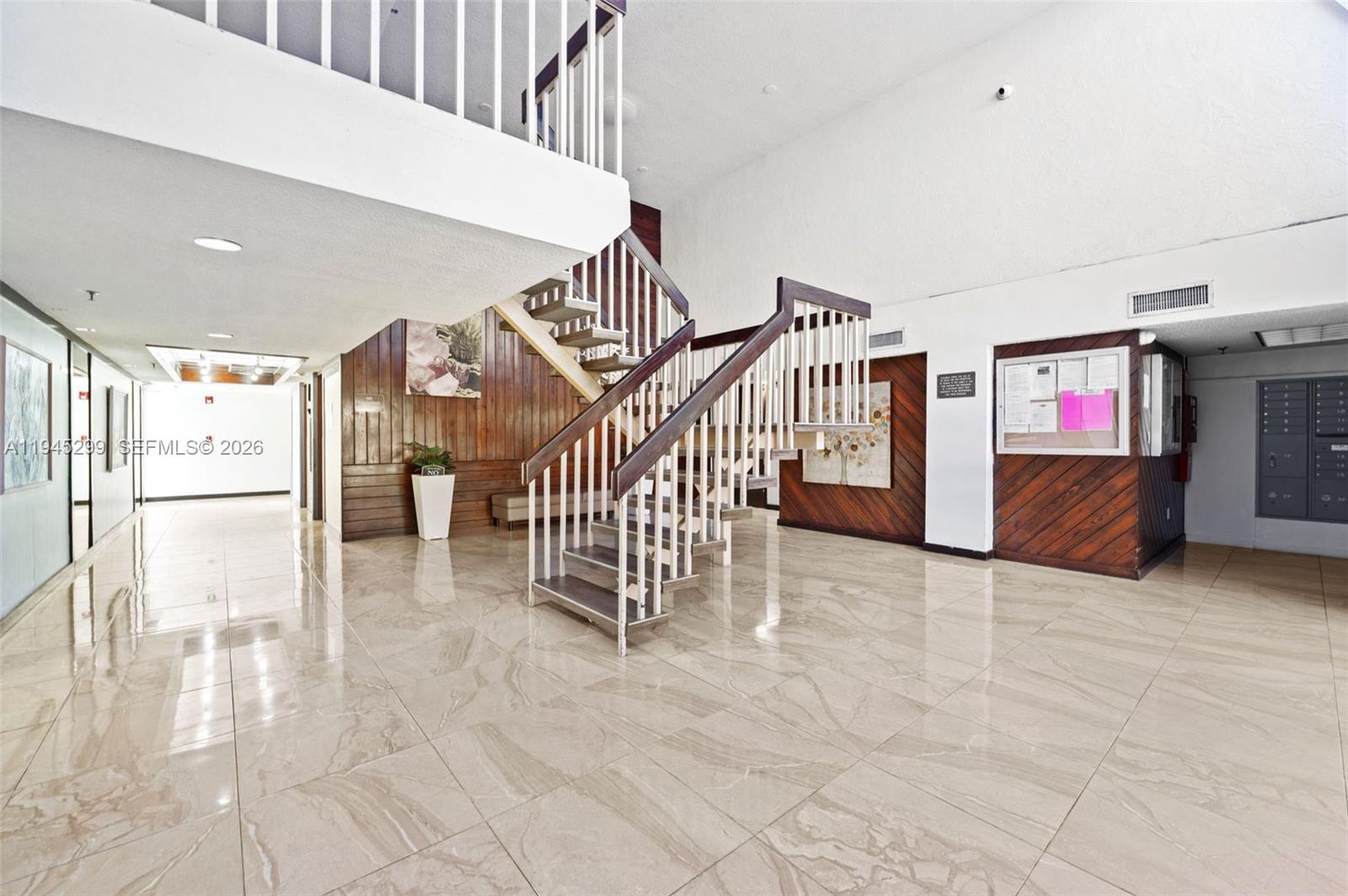 17890 W Dixie #603 North Miami Beach, FL 33160