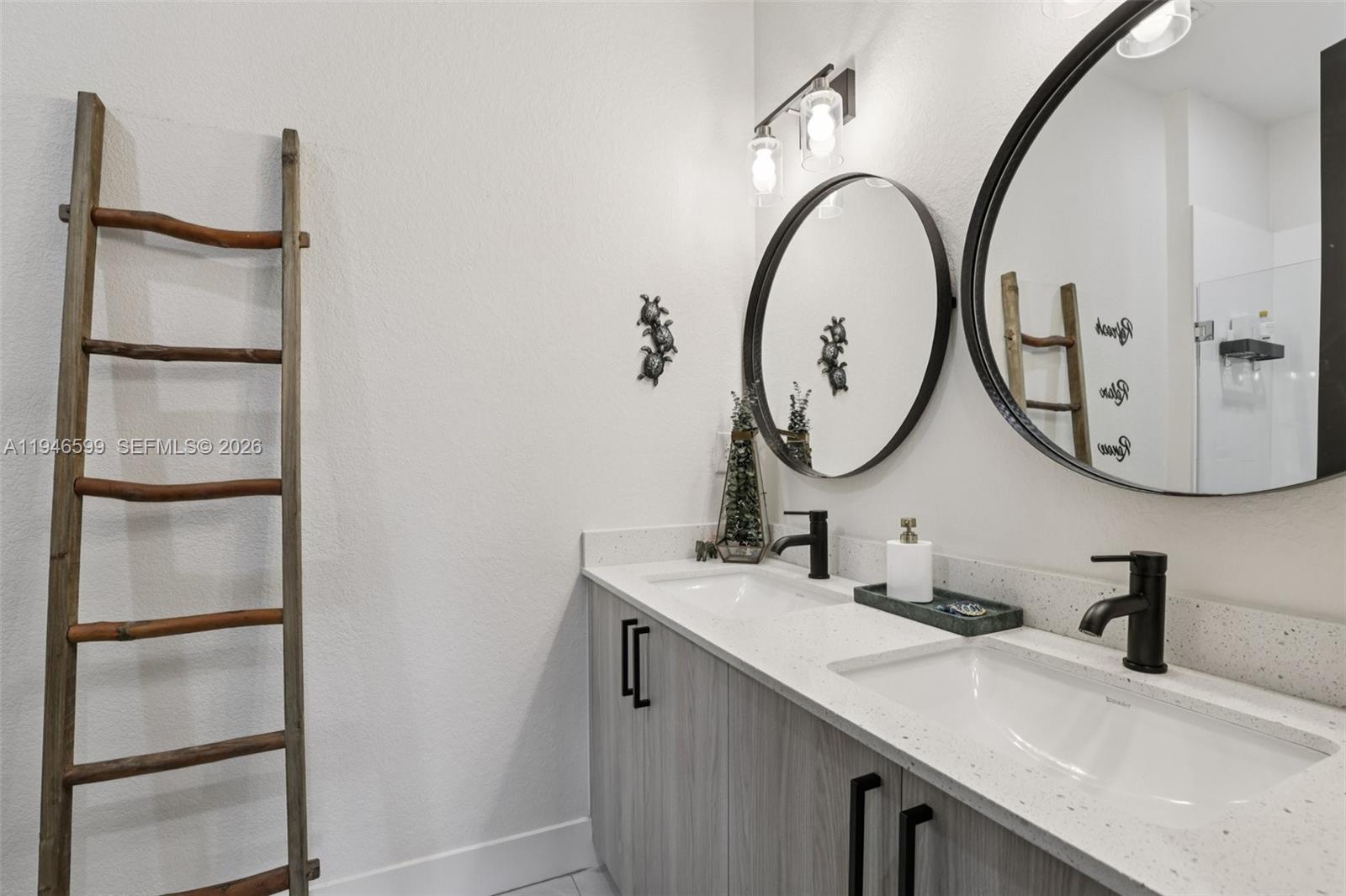 13203 SW 228th St Miami, FL 33170