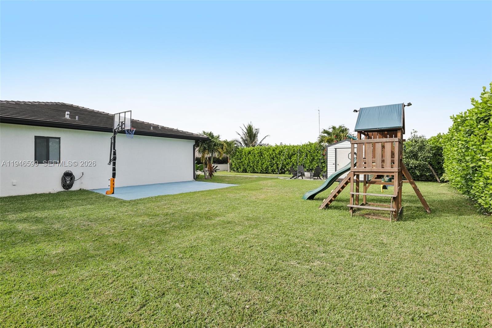 13203 SW 228th St Miami, FL 33170