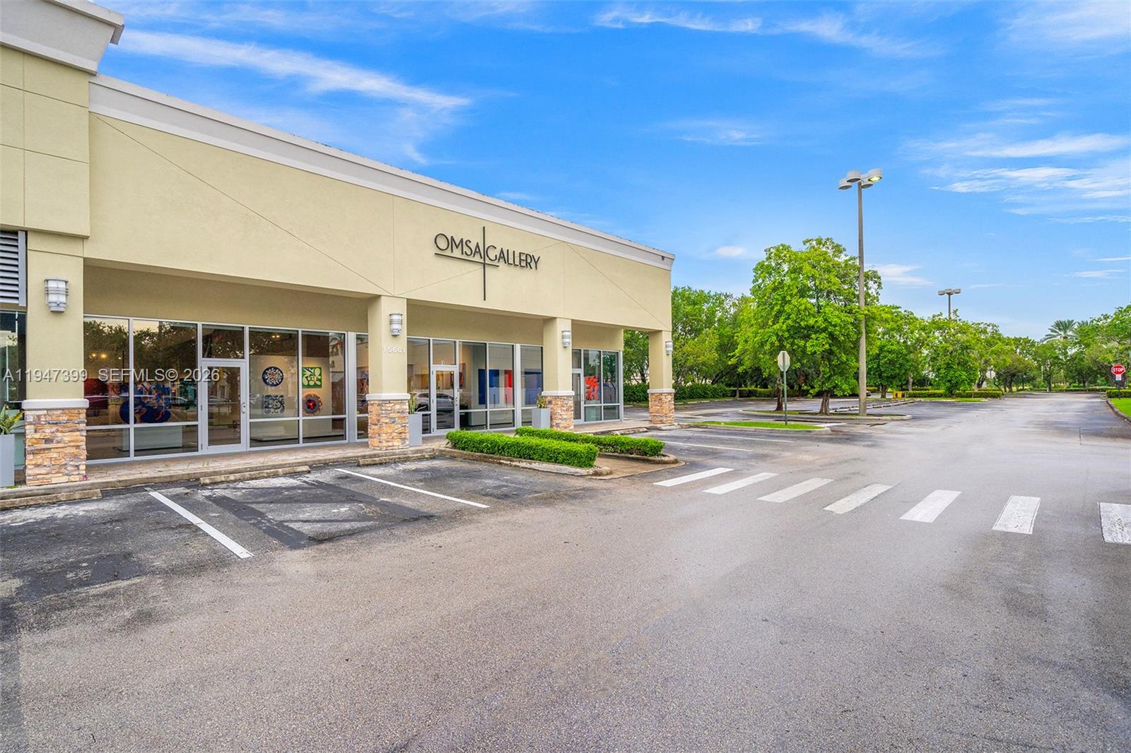 15661 Sheridan St Davie, FL 33331