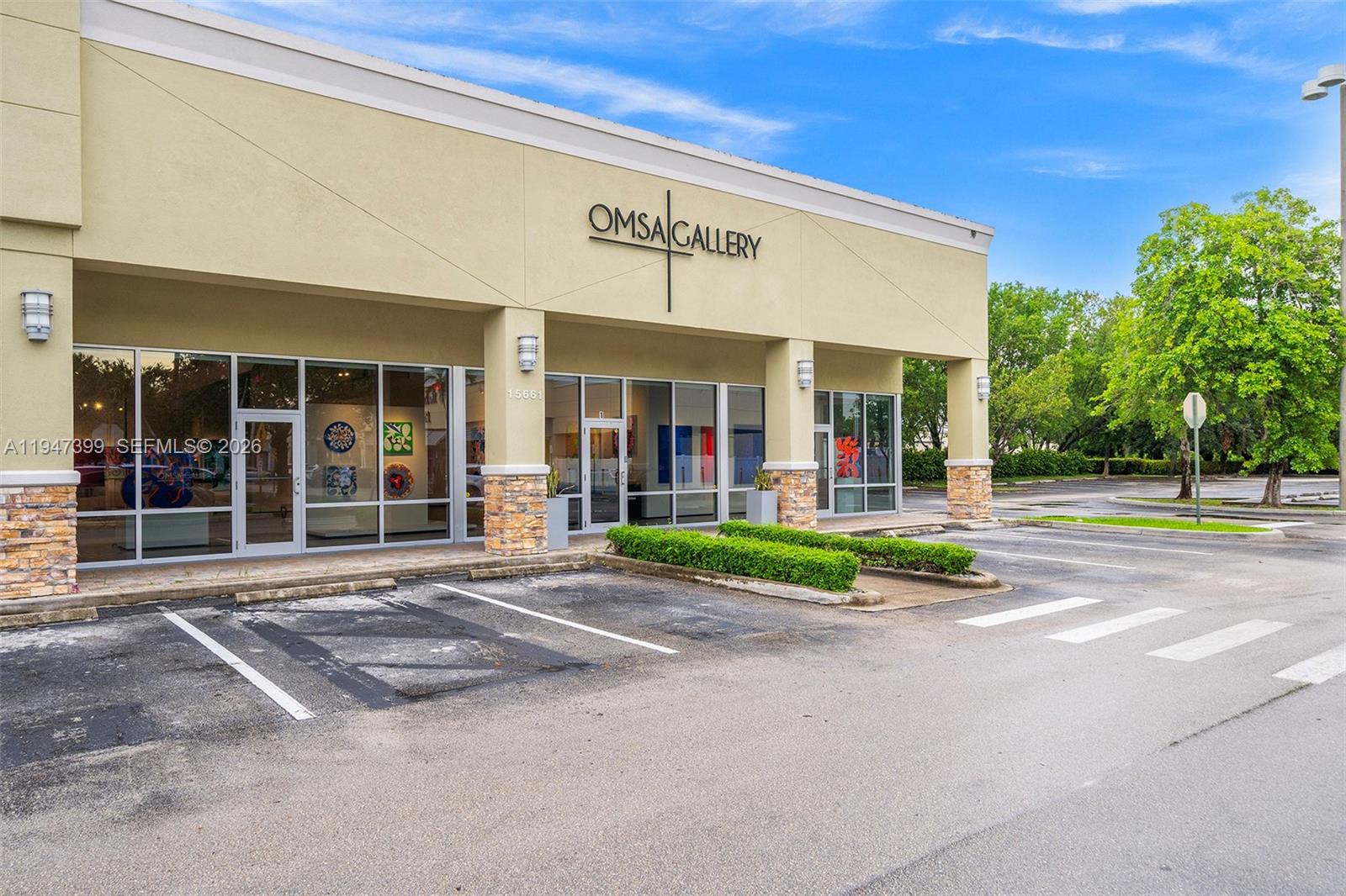 15661 Sheridan St Davie, FL 33331