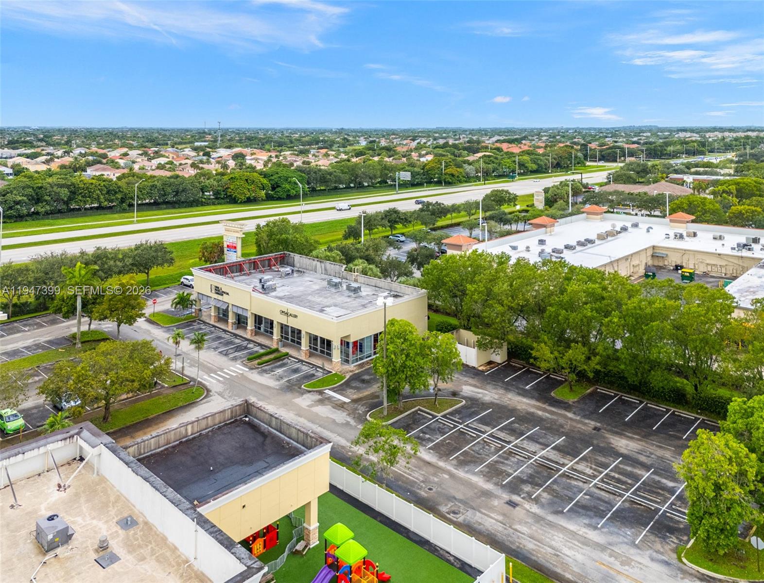 15661 Sheridan St Davie, FL 33331