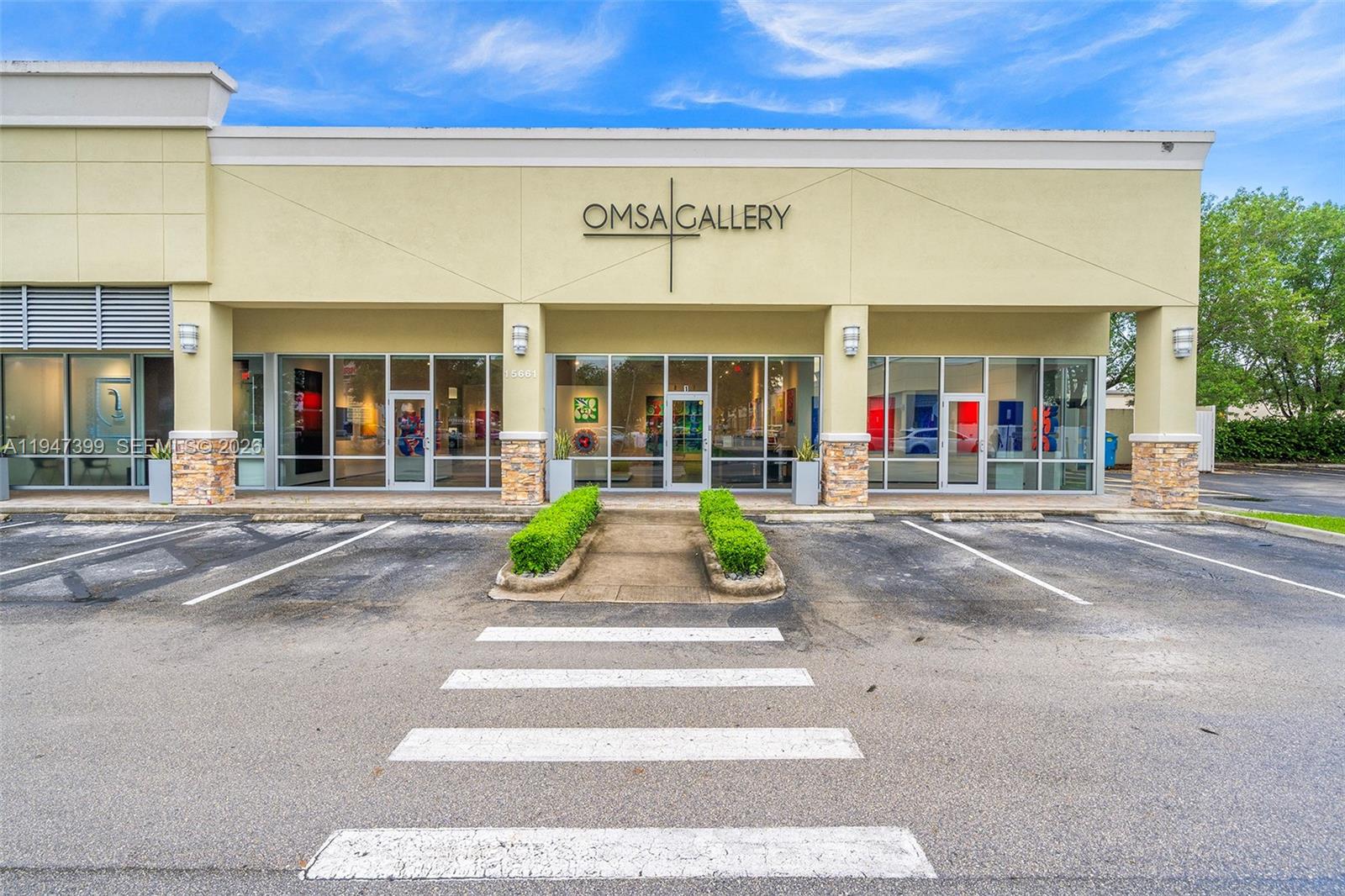 15661 Sheridan St Davie, FL 33331