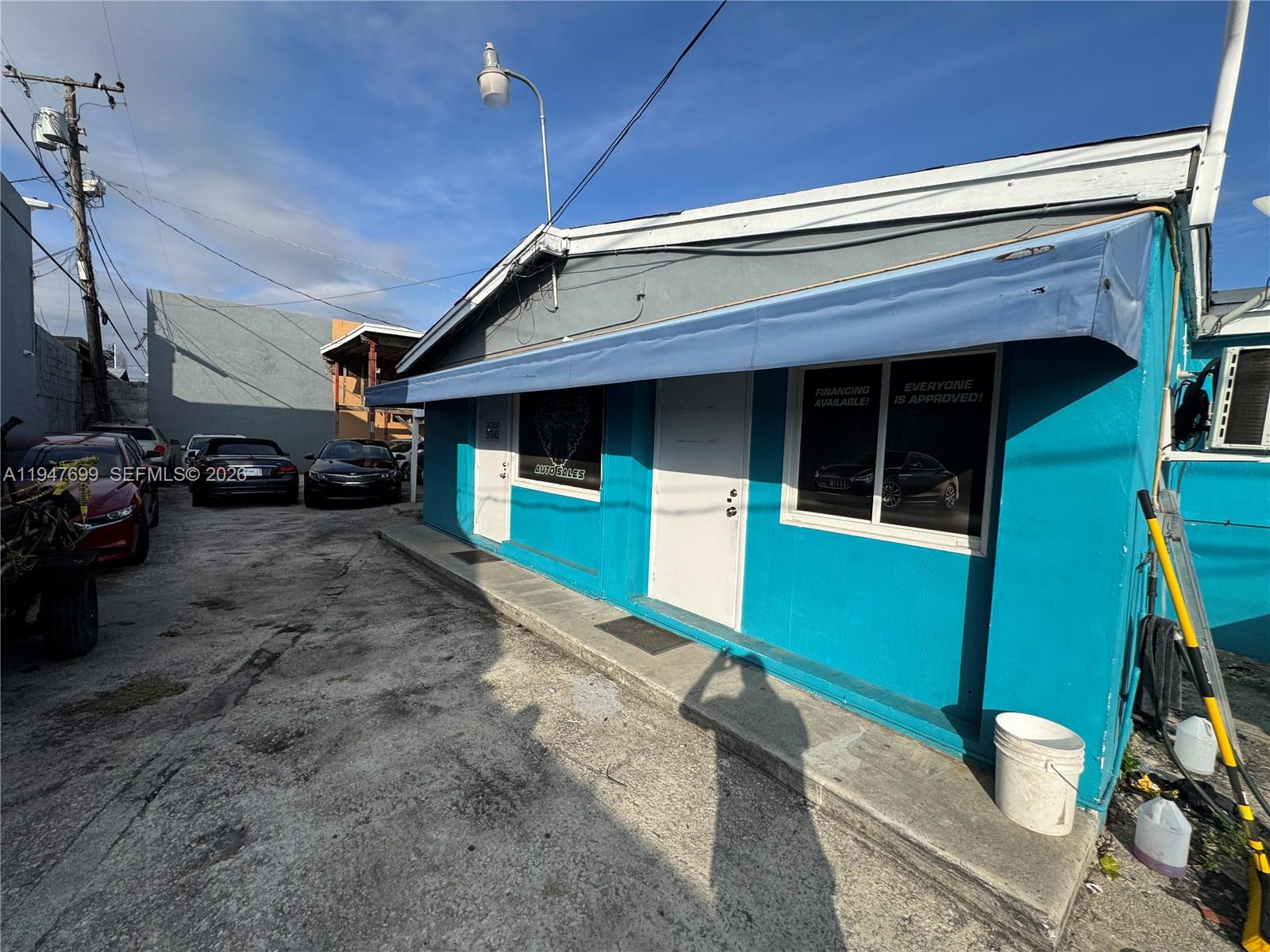 7241 SW 42nd St Miami, FL 33155