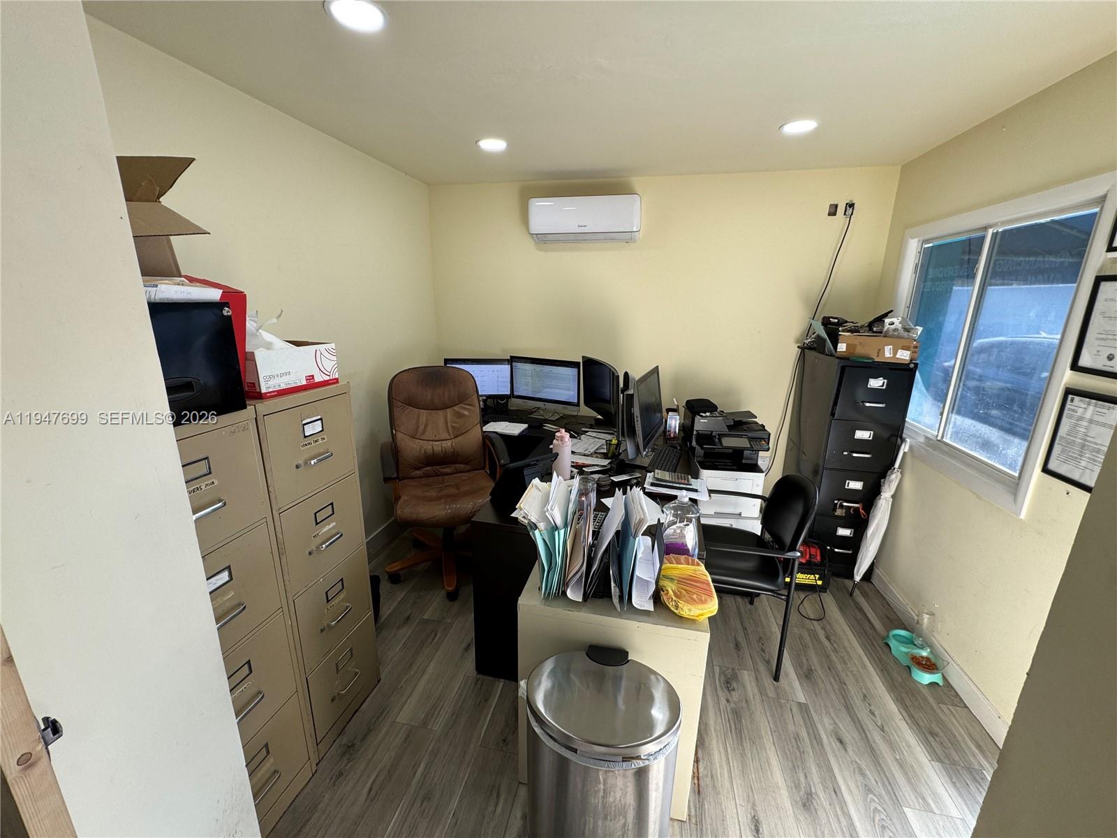 7241 SW 42nd St Miami, FL 33155