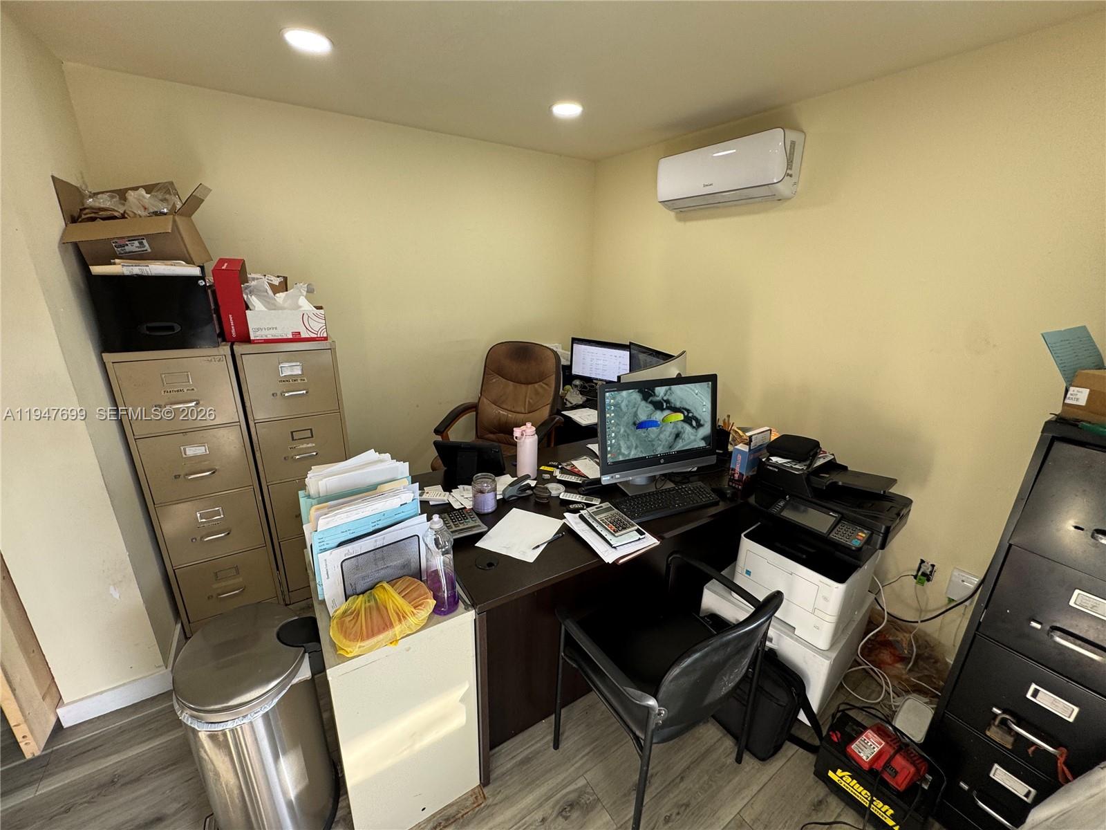 7241 SW 42nd St Miami, FL 33155