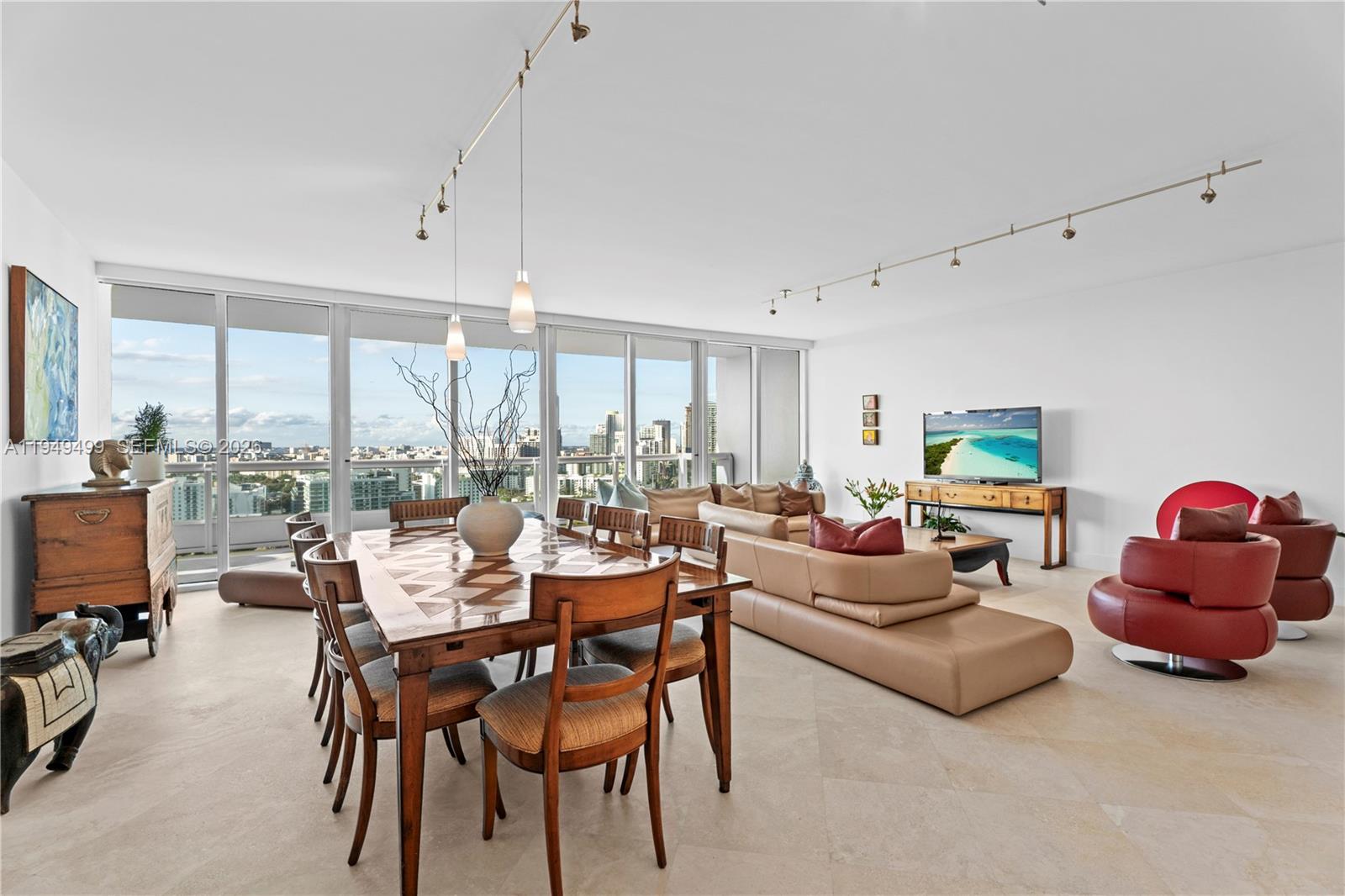 1643 Brickell Ave #2506 Miami, FL 33129