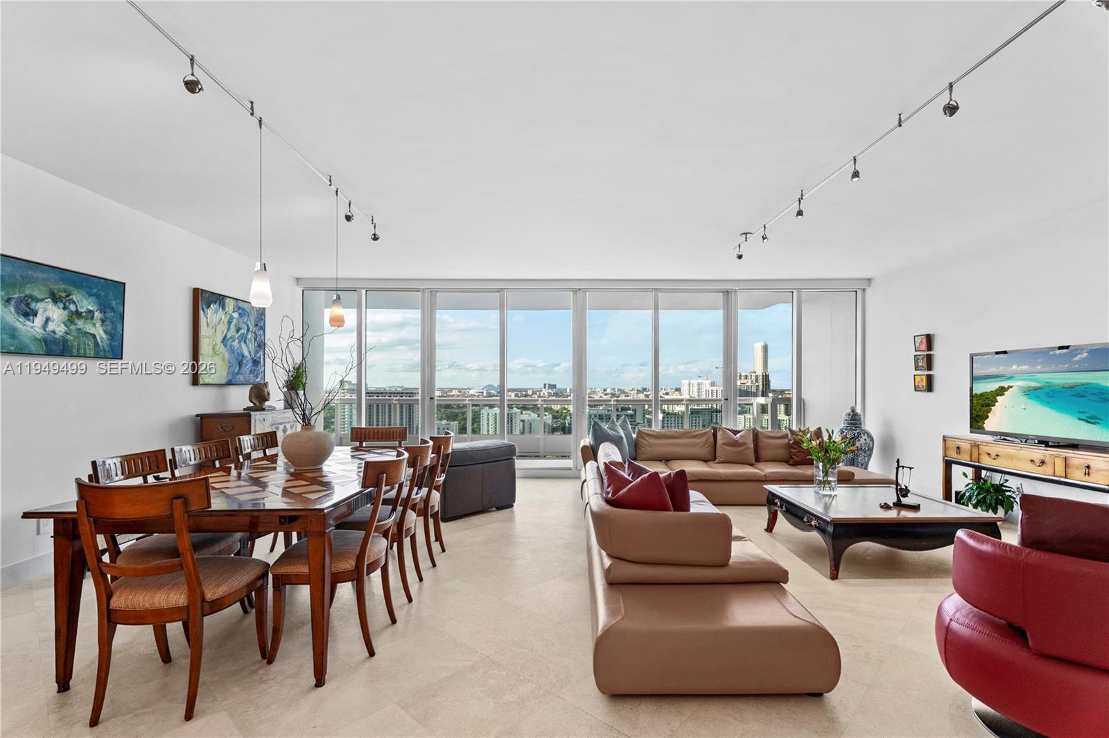 1643 Brickell Ave #2506 Miami, FL 33129