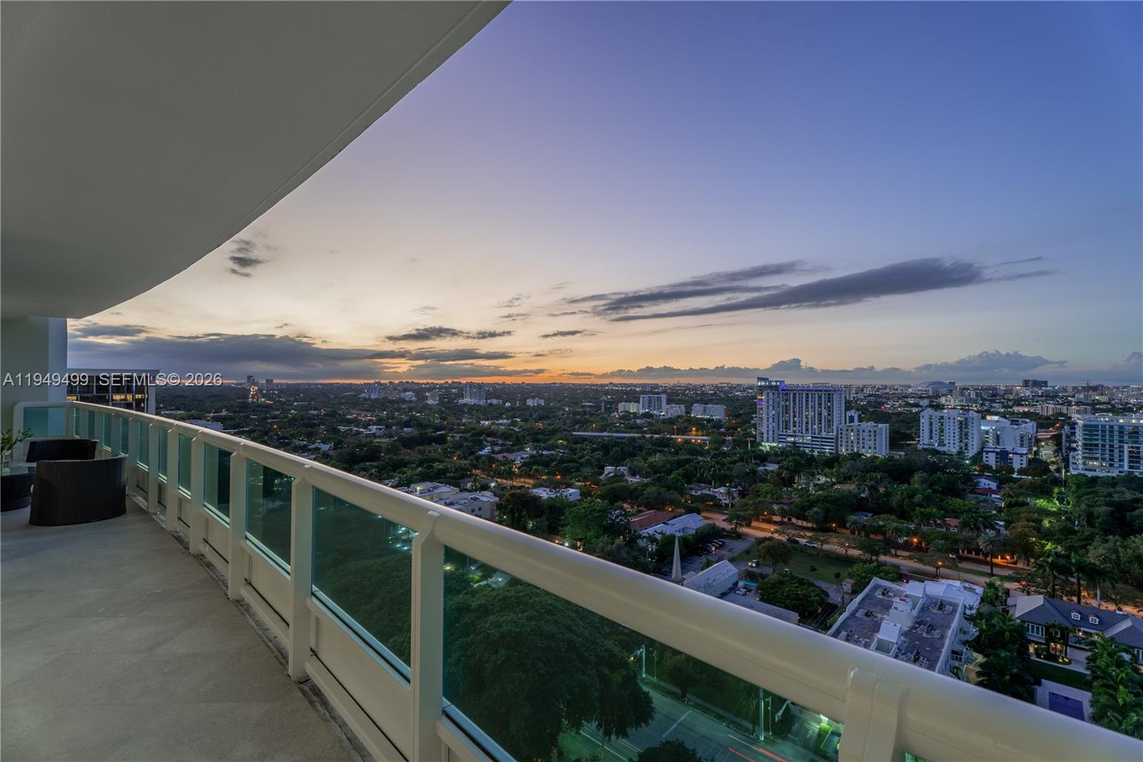 1643 Brickell Ave #2506 Miami, FL 33129