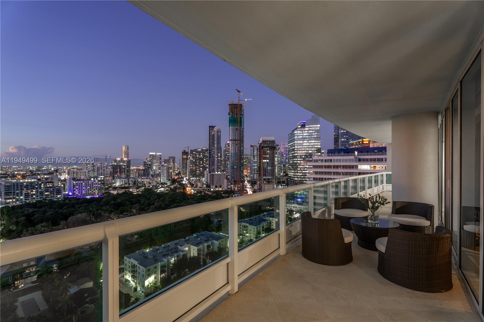 1643 Brickell Ave #2506 Miami, FL 33129