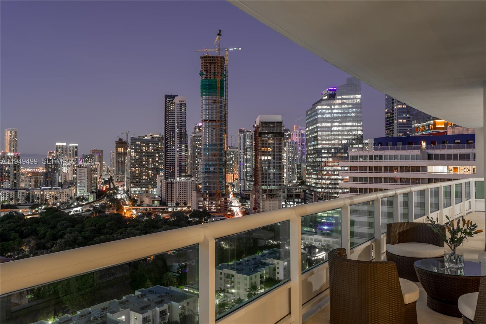 1643 Brickell Ave #2506 Miami, FL 33129