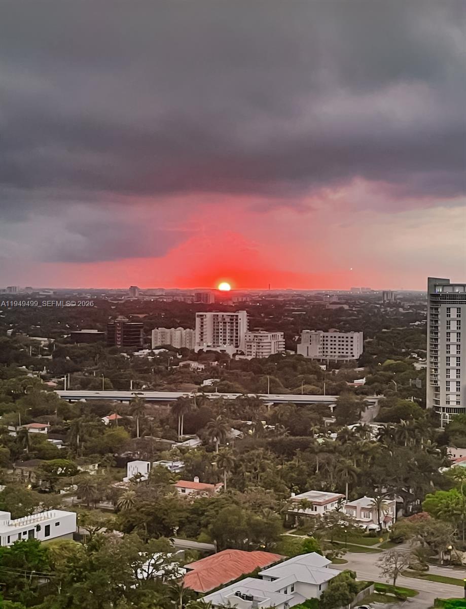 1643 Brickell Ave #2506 Miami, FL 33129