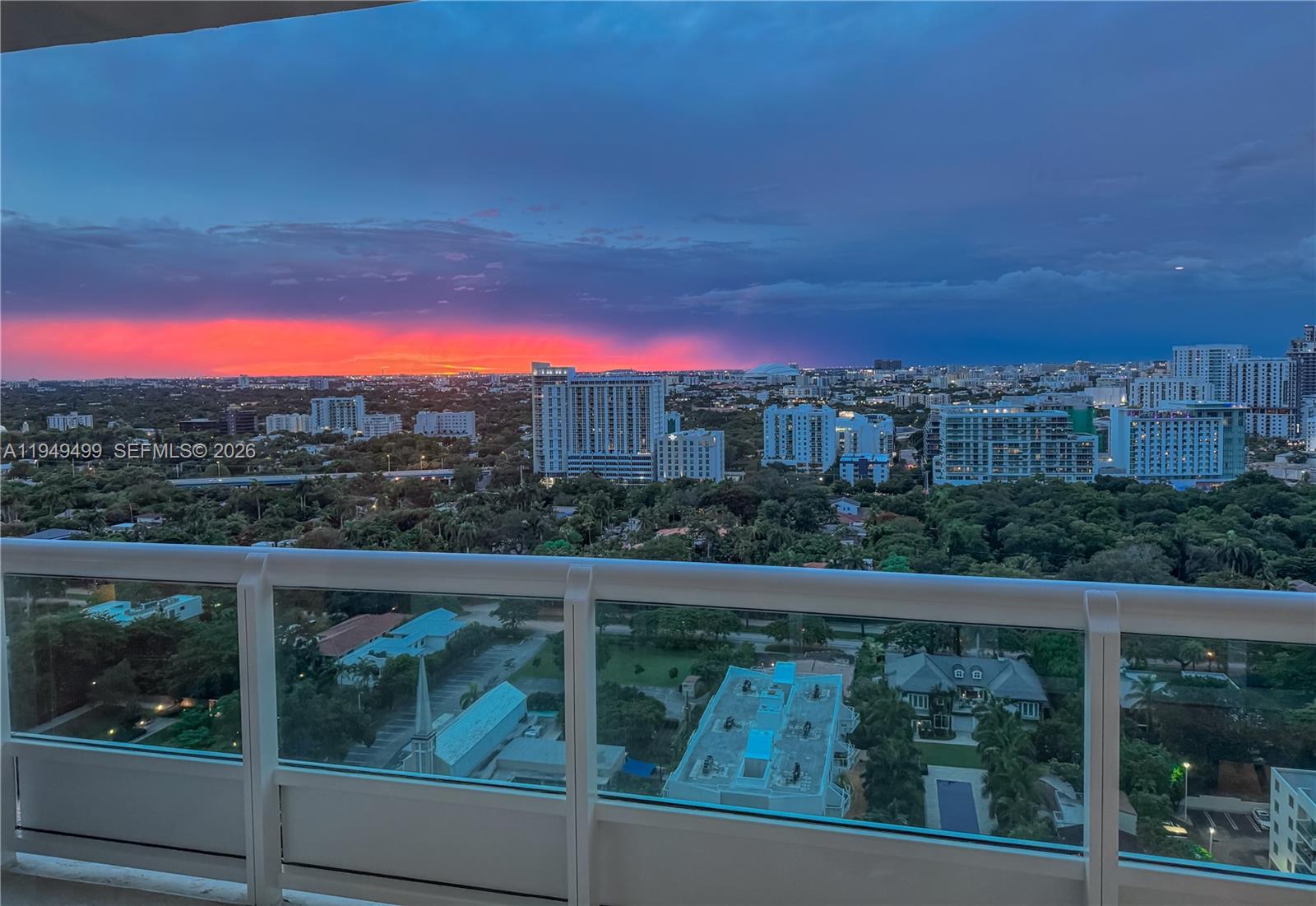 1643 Brickell Ave #2506 Miami, FL 33129