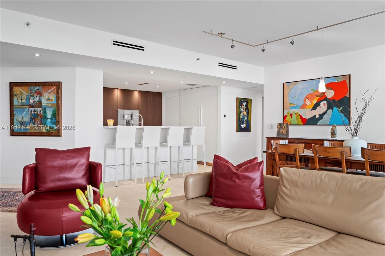 1643 Brickell Ave #2506 Miami, FL 33129