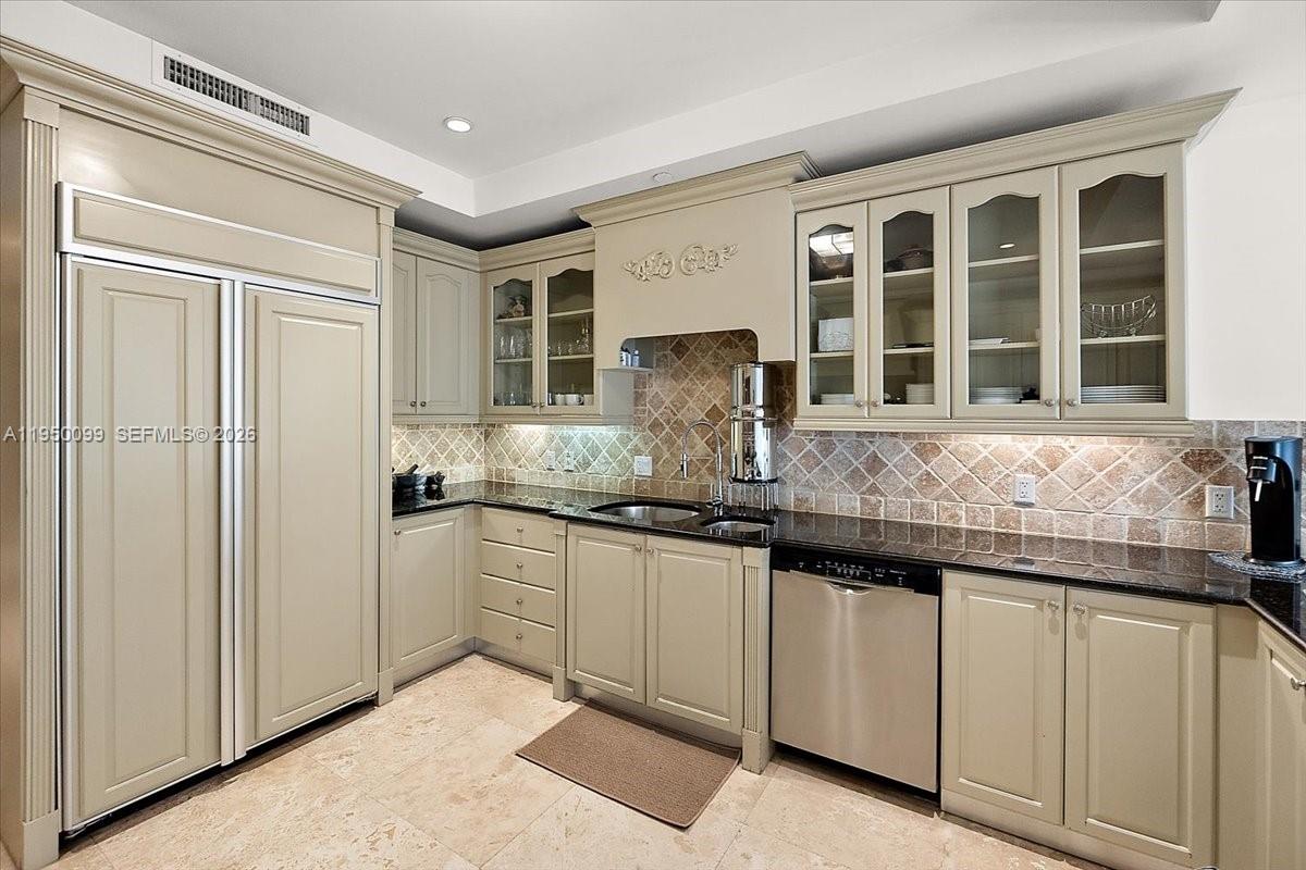 3471 Main Hwy #1240 Miami, FL 33133