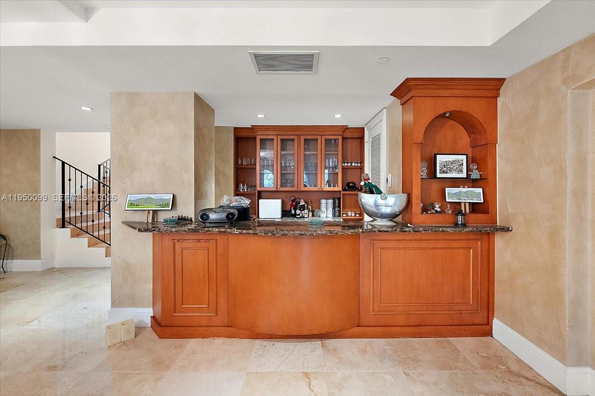 3471 Main Hwy #1240 Miami, FL 33133