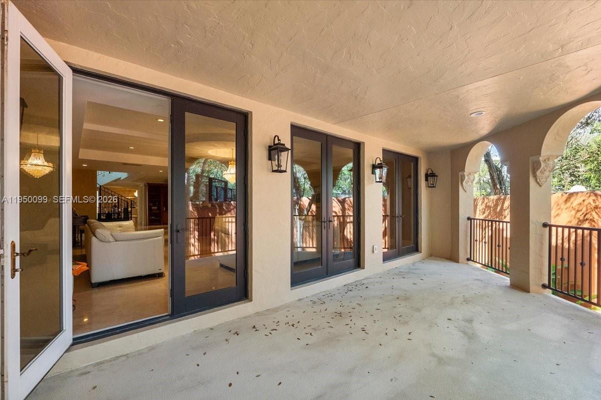 3471 Main Hwy #1240 Miami, FL 33133