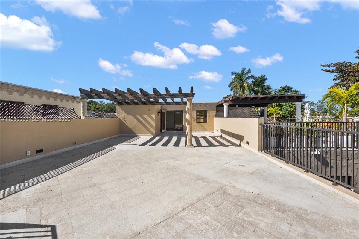 3471 Main Hwy #1240 Miami, FL 33133