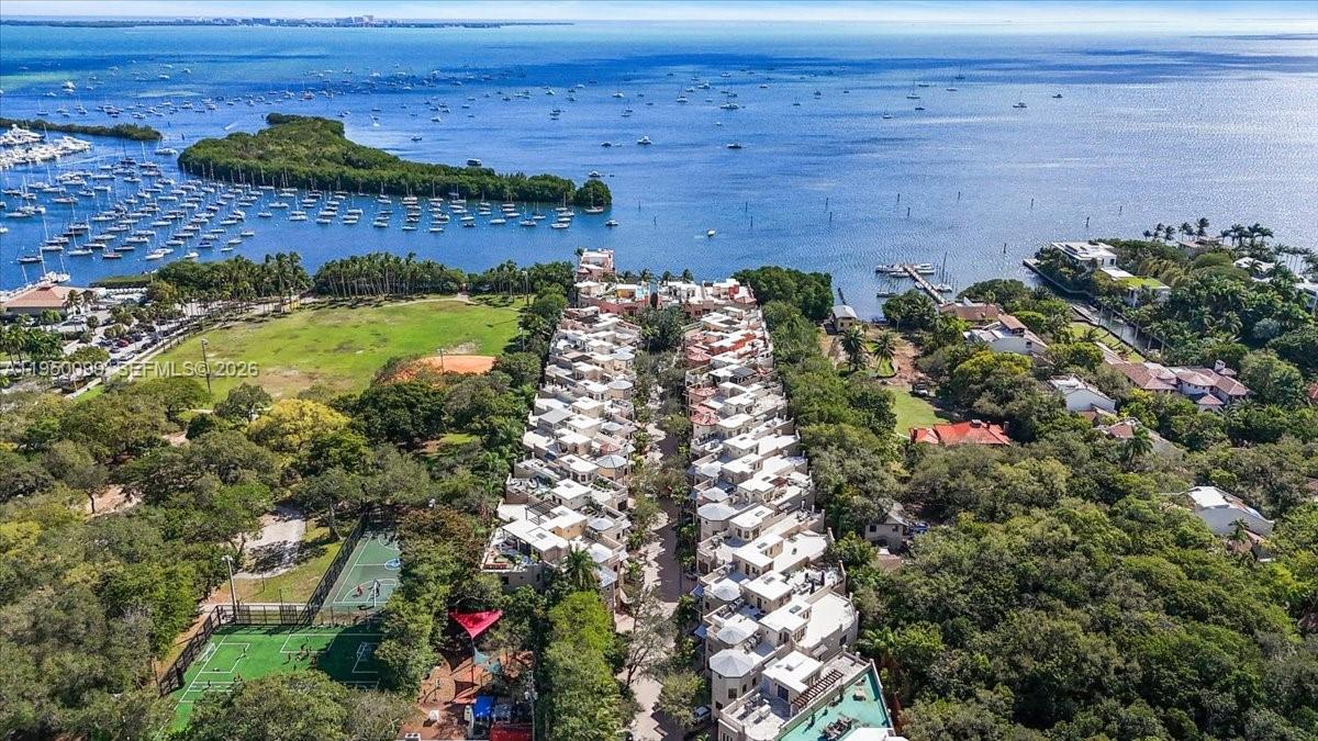 3471 Main Hwy #1240 Miami, FL 33133