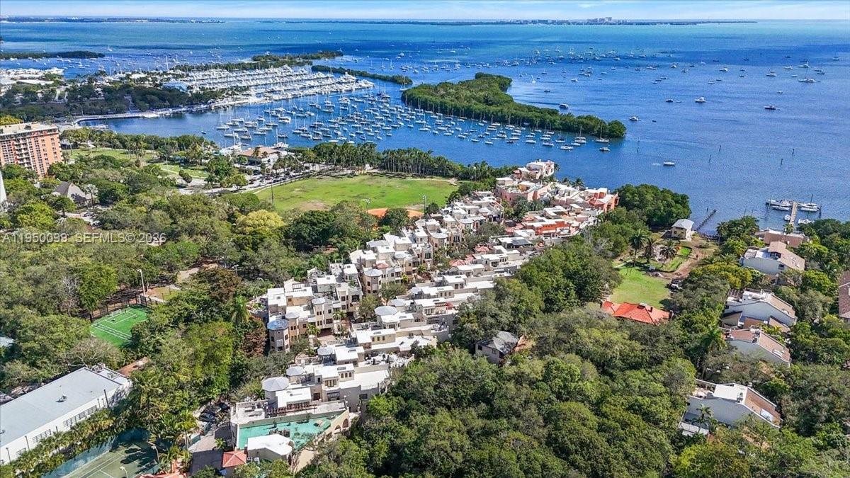 3471 Main Hwy #1240 Miami, FL 33133