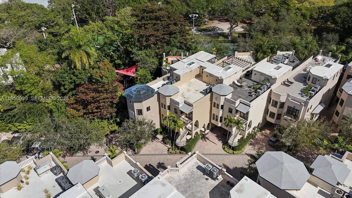 3471 Main Hwy #1240 Miami, FL 33133