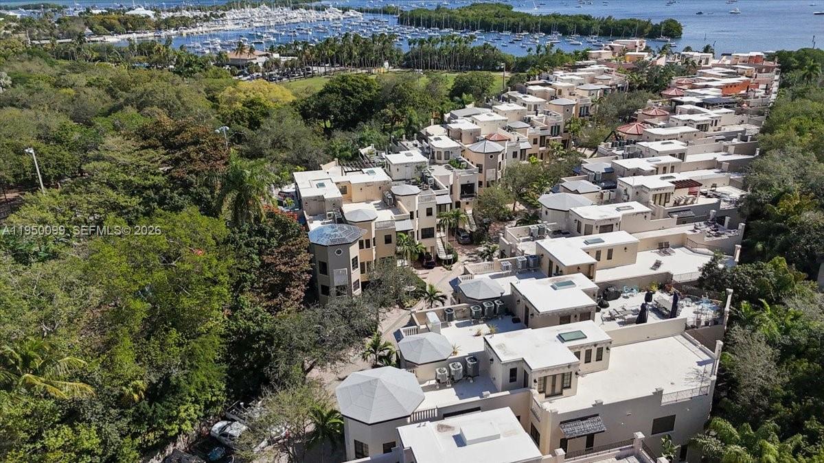 3471 Main Hwy #1240 Miami, FL 33133